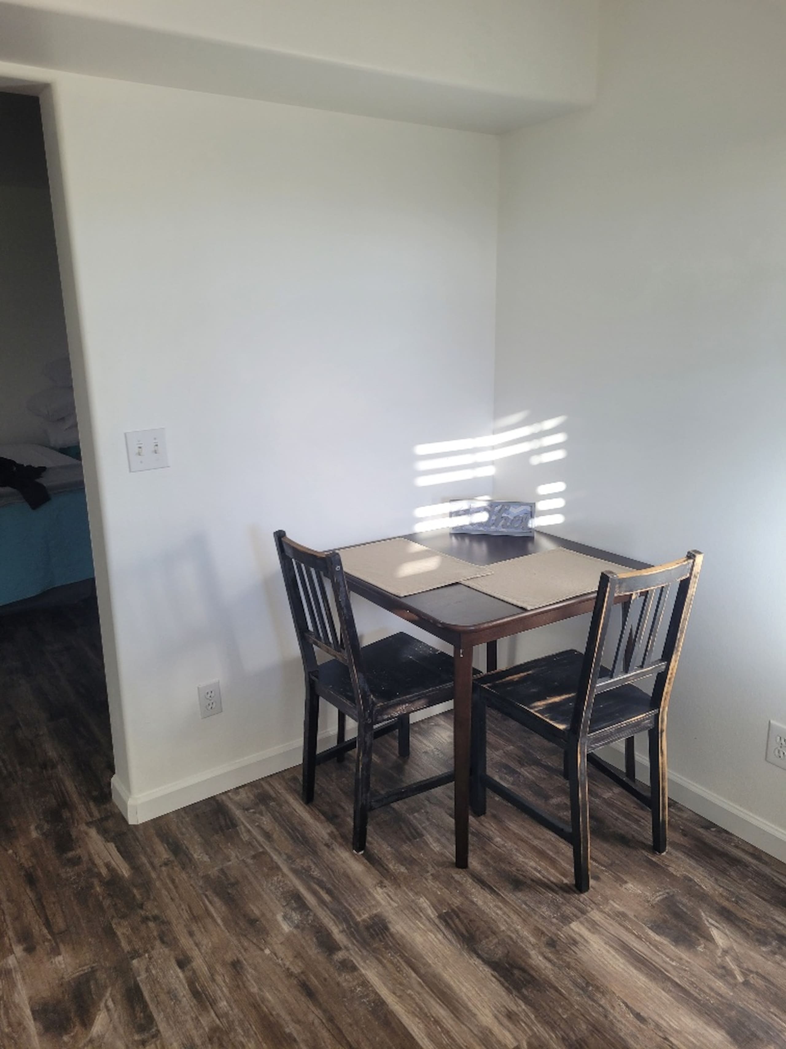 Ocean Blue View with apartment 8