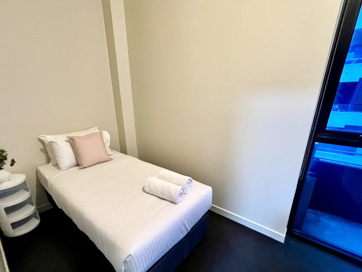 Fantastic 4BR in CBD by Readyset 9