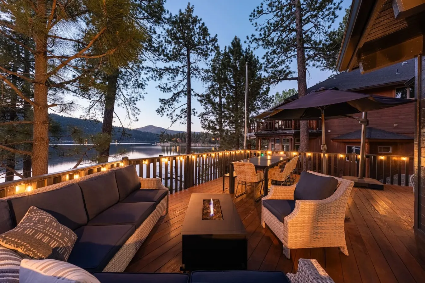 TheLakeHouz | Private Dock, Hot Tub w/ Lake Views — photo 3