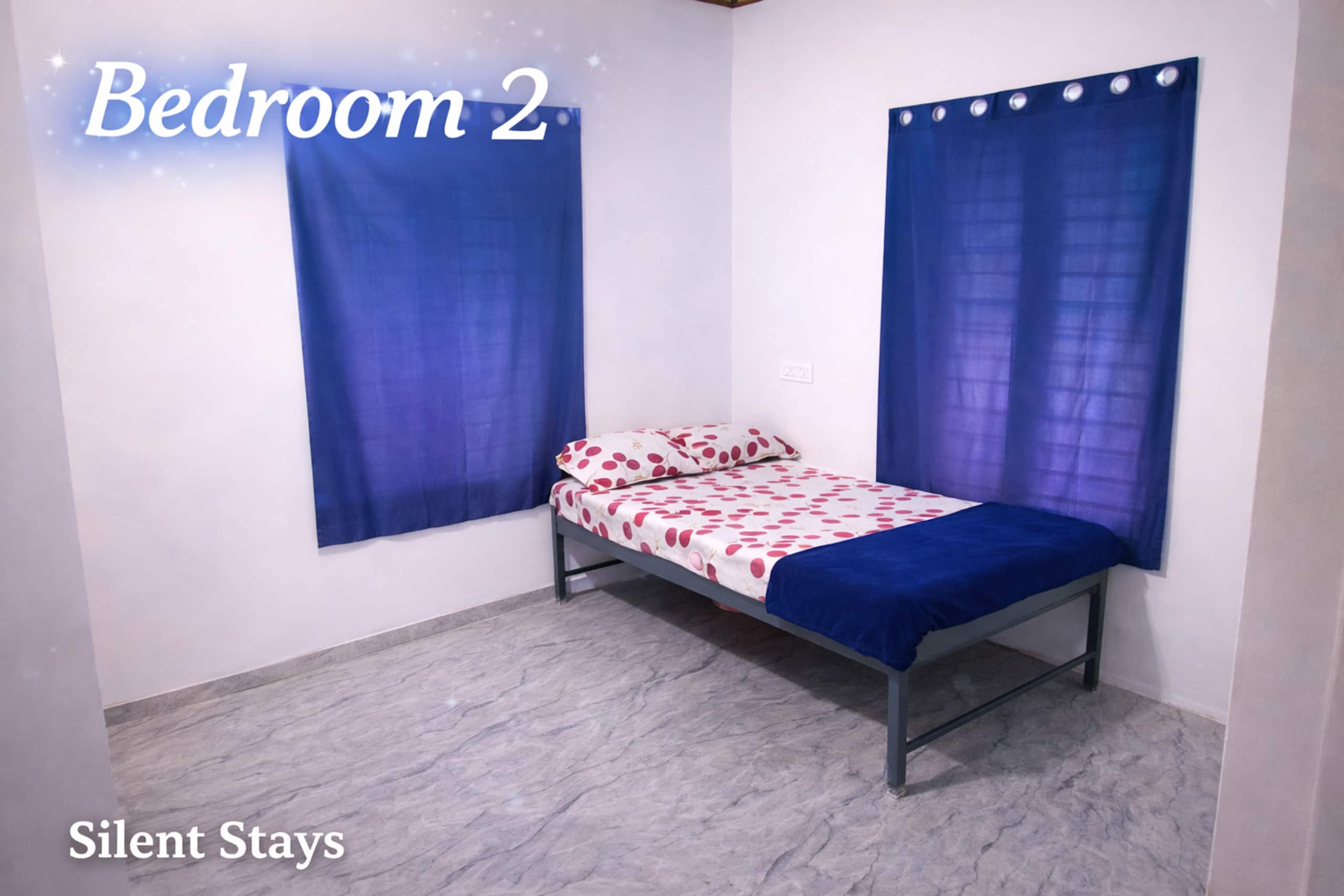 Silent Stays. 7