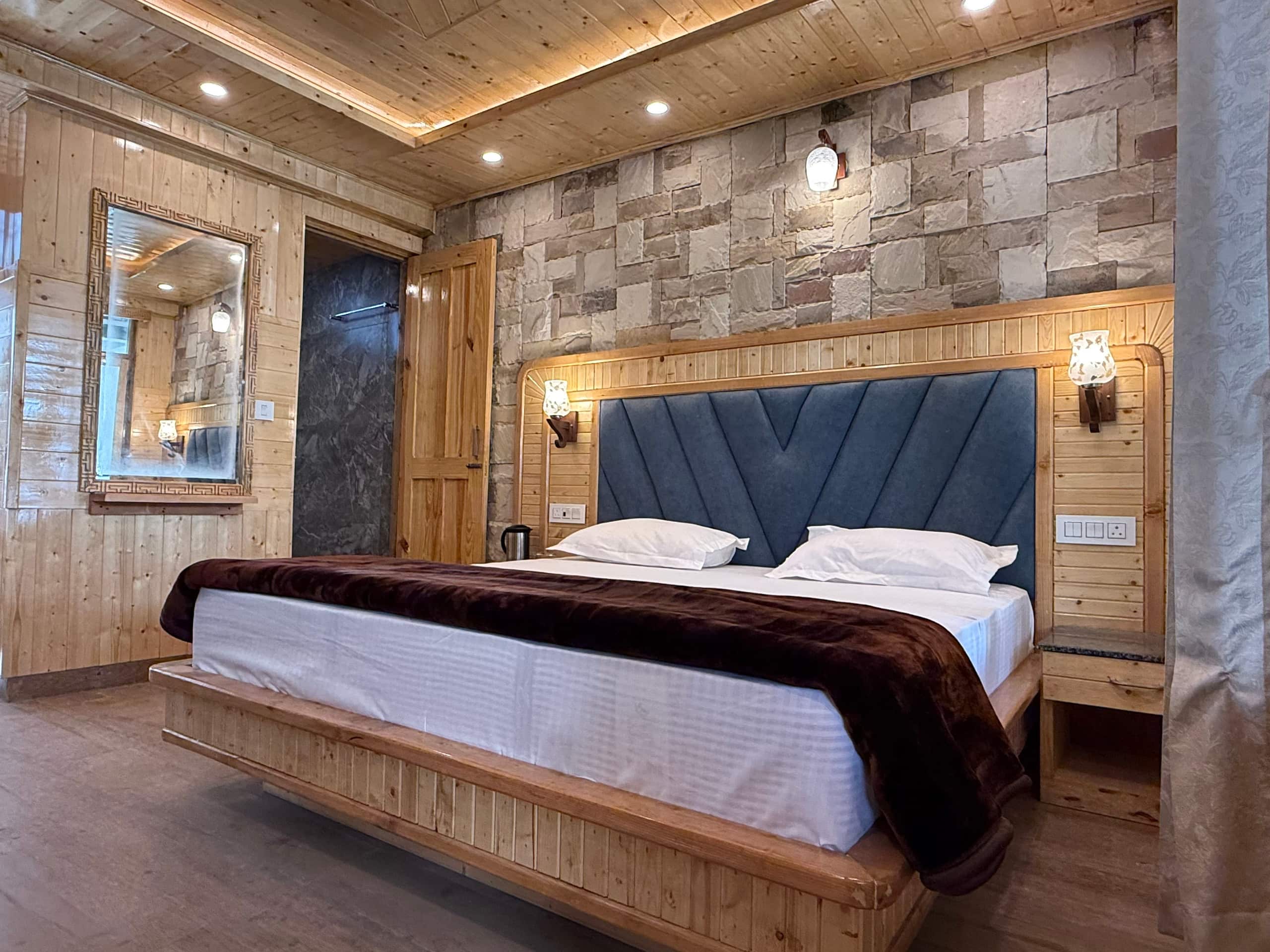 Uttam retreat Manali 9