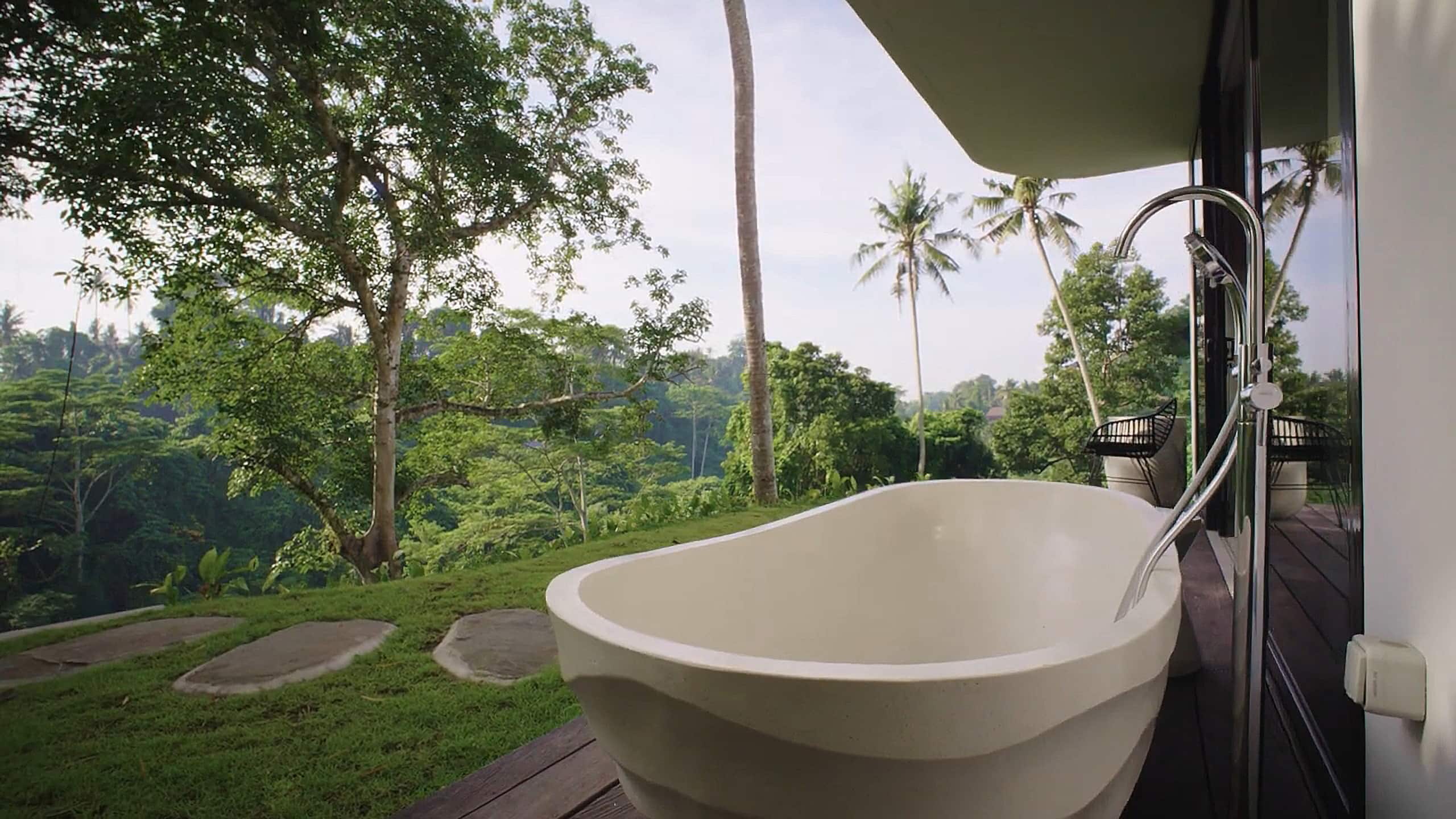 Supreme Villa 4BR Ubud Epic Pool Sunrise Canyon 38