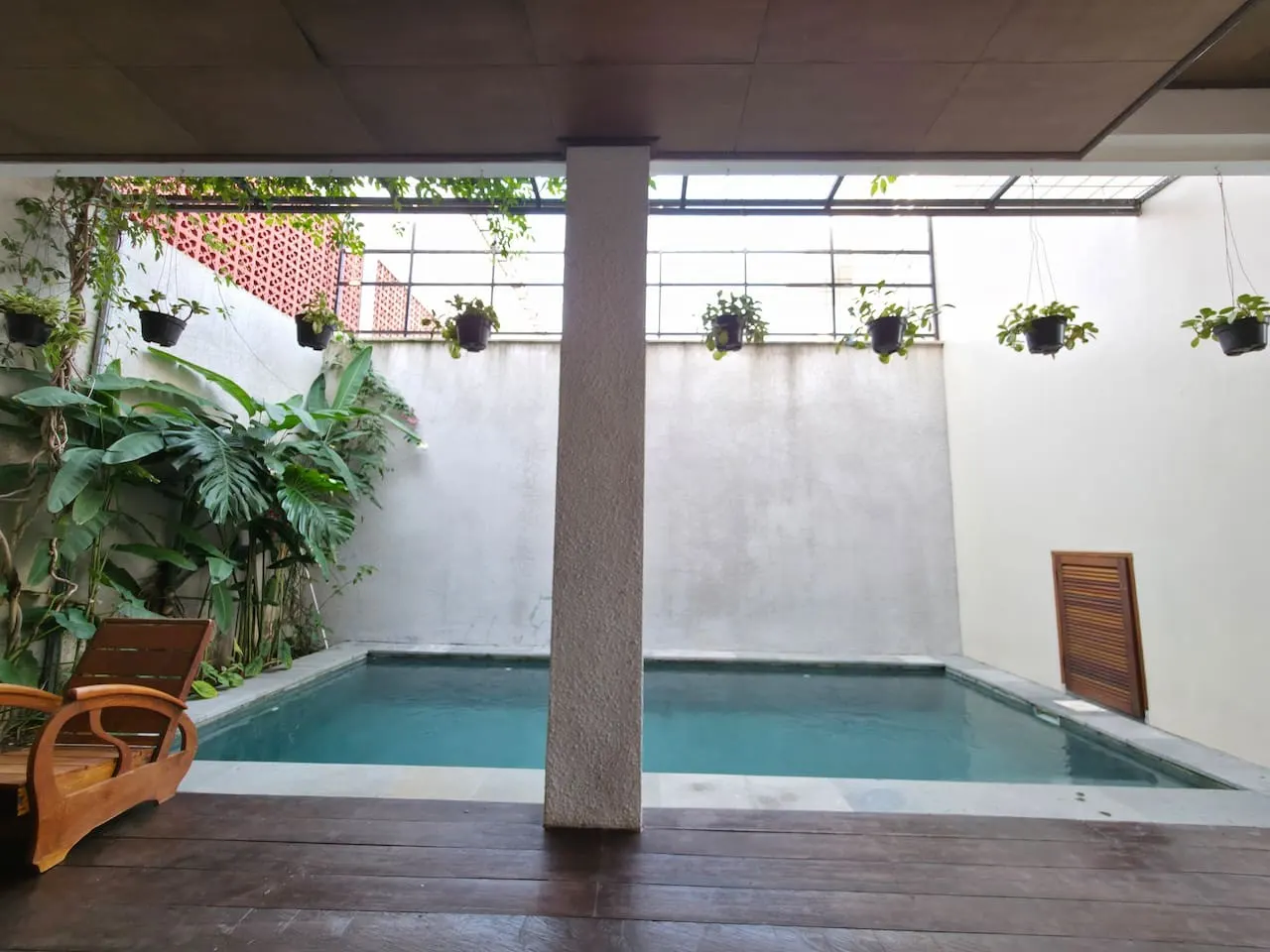 Brand New Classic 3BR Pool Villa Near Berawa Beach 18