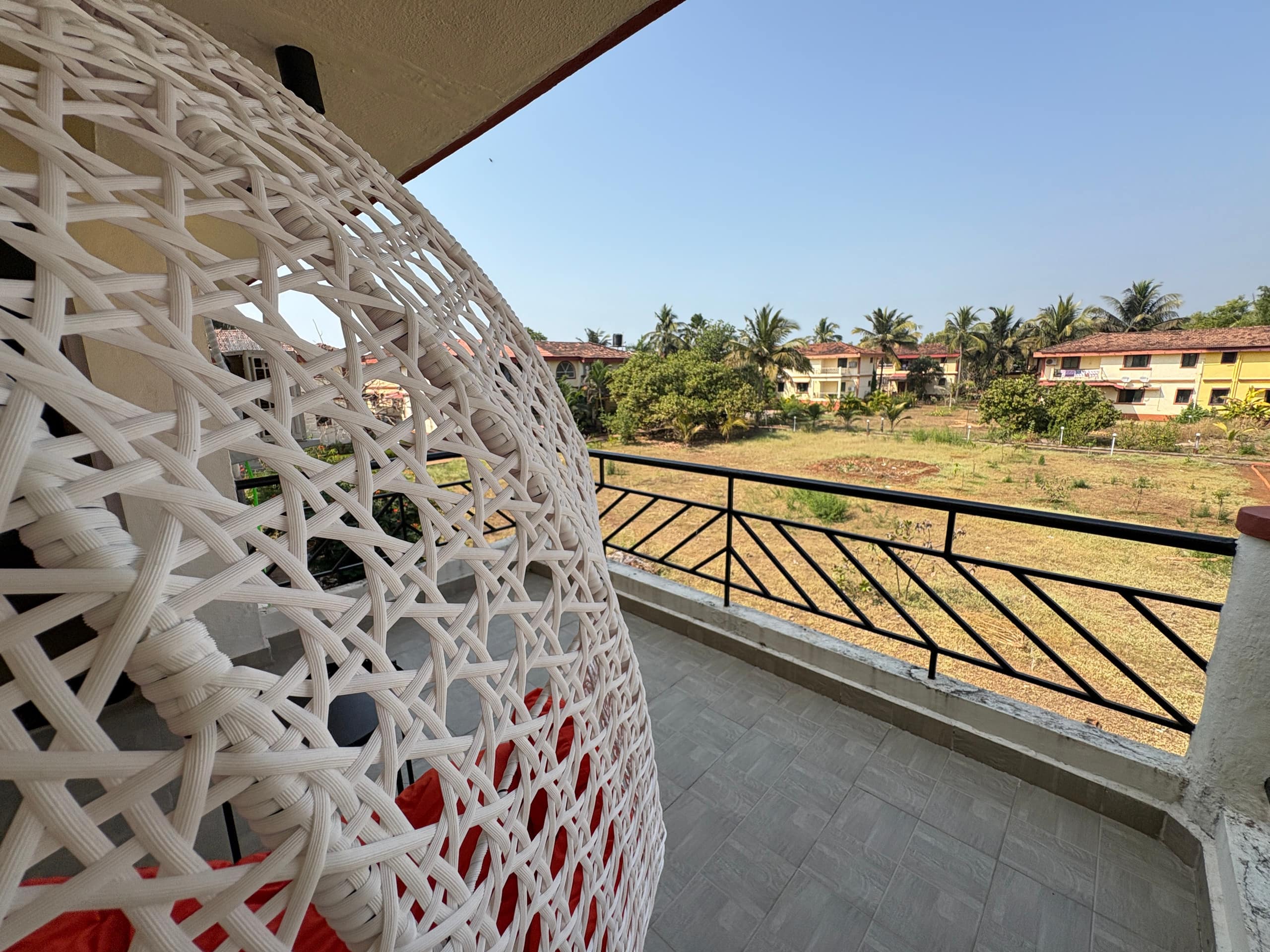 The Greendoor Villla - ByLaMer, 400 mtrs to beach 12