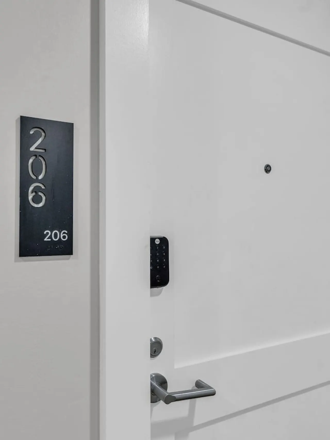 The Summit Nest Cozy 1BR in the Heart of Knox 16