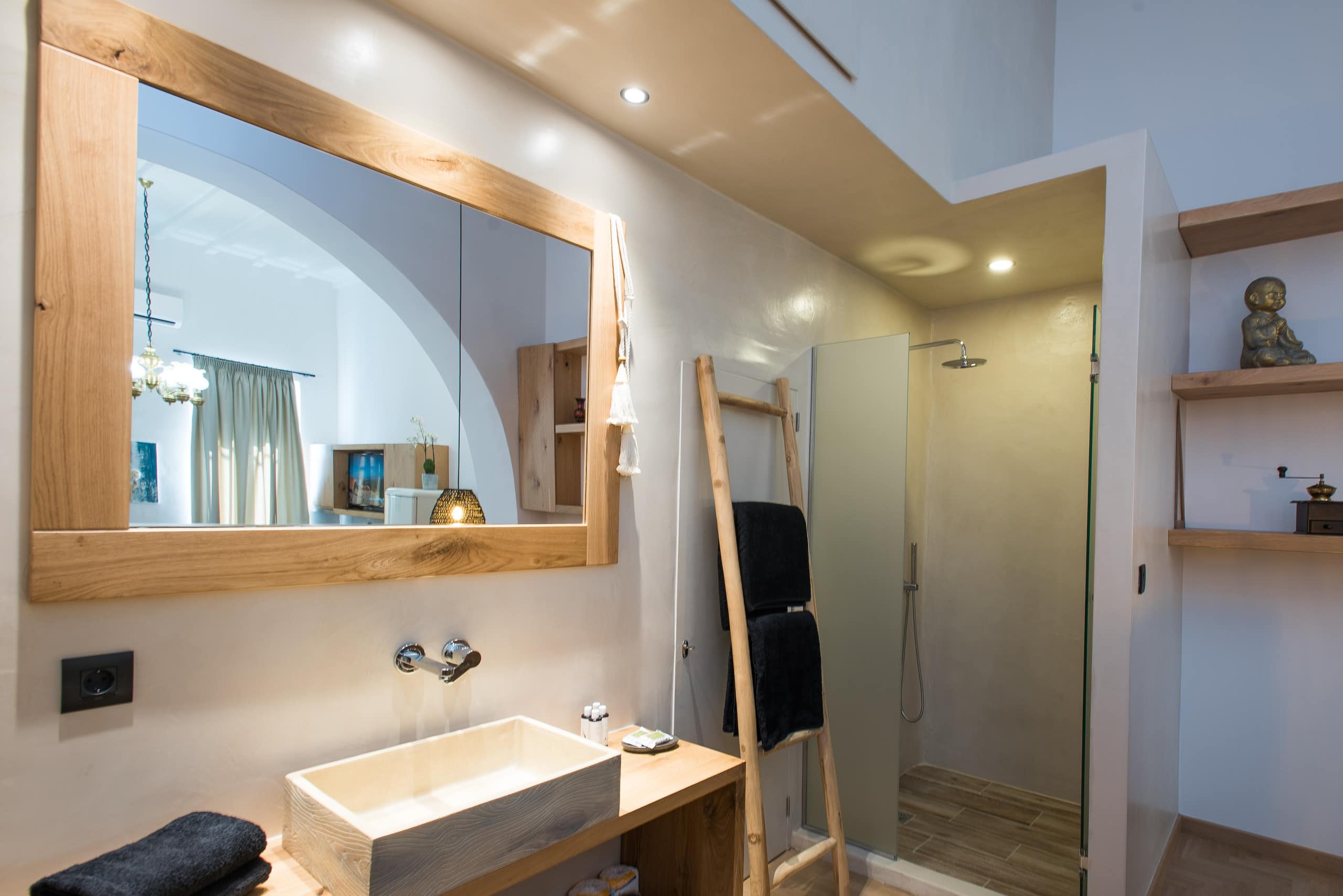 Matogianni Guest House 8