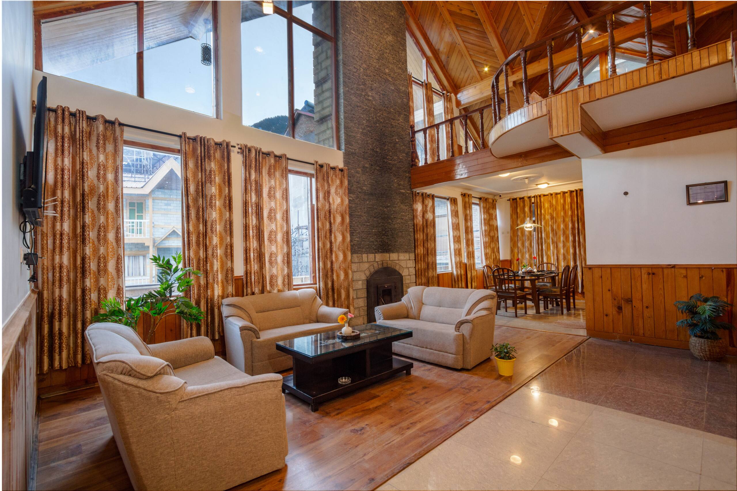 4 BHK Tripli Hotels Conifer Wood Cottage — photo 2