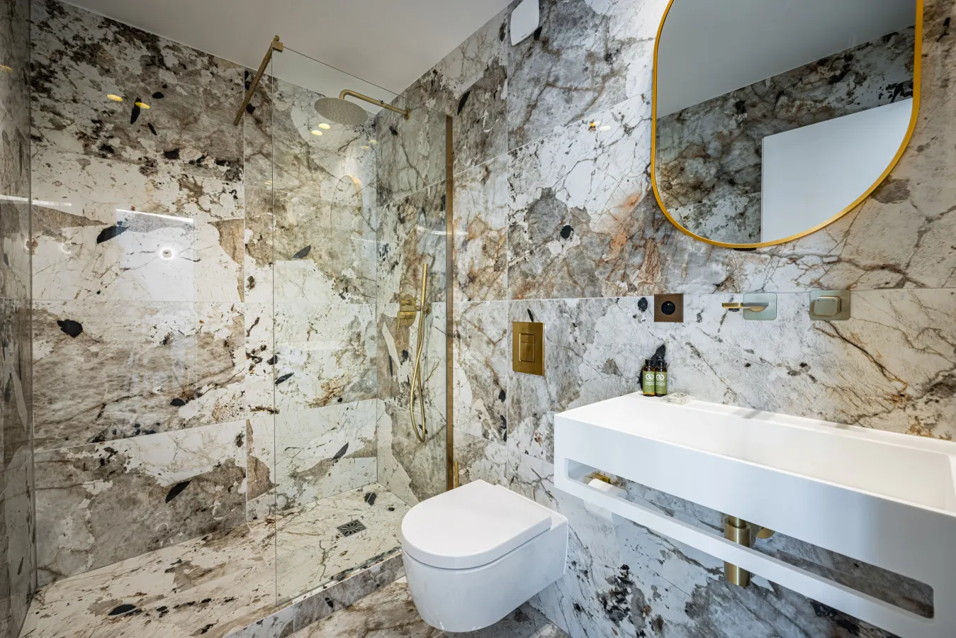 7.New suite 4 personnes- Saint Germain Notre-Dame 13
