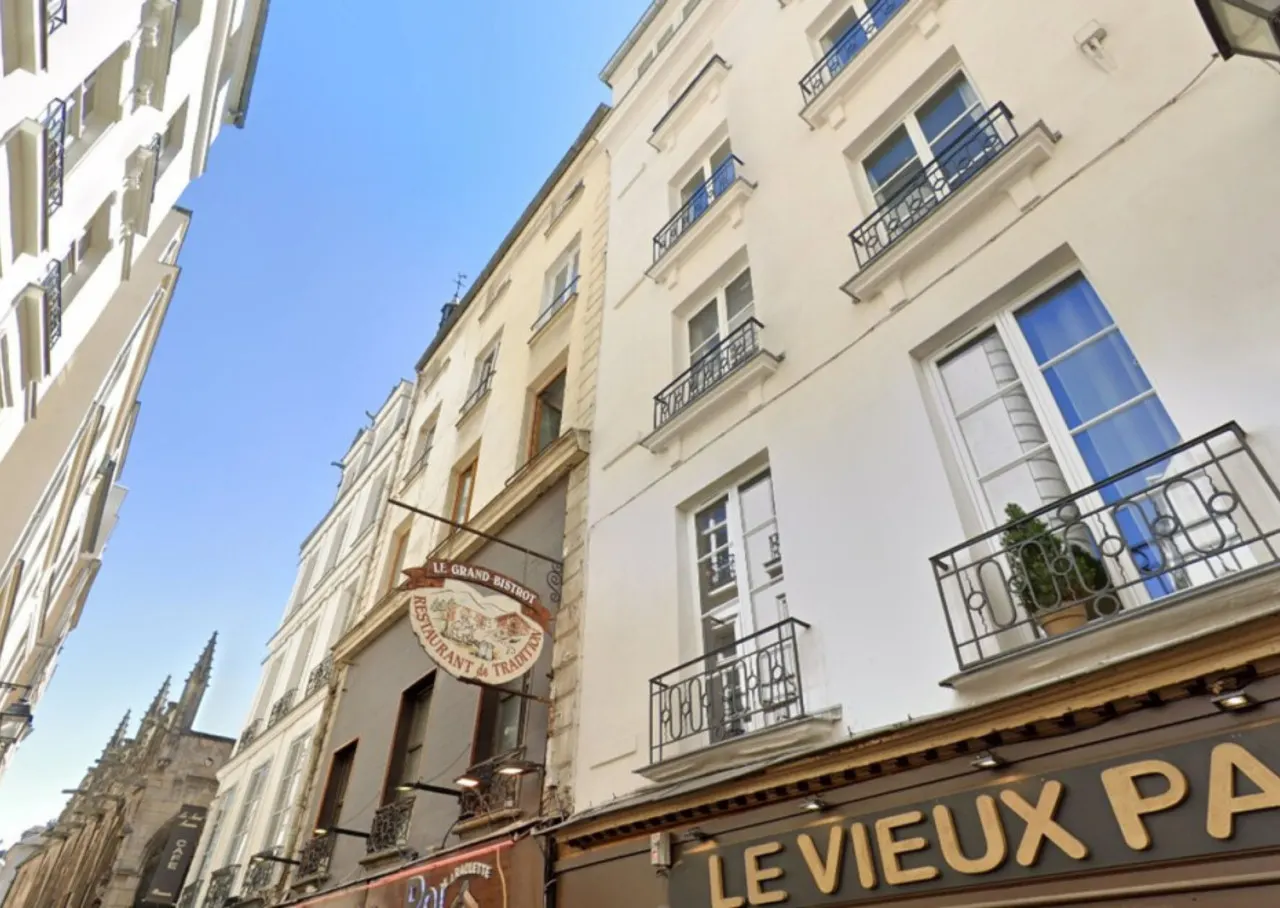 7.New suite 4 personnes- Saint Germain Notre-Dame 18
