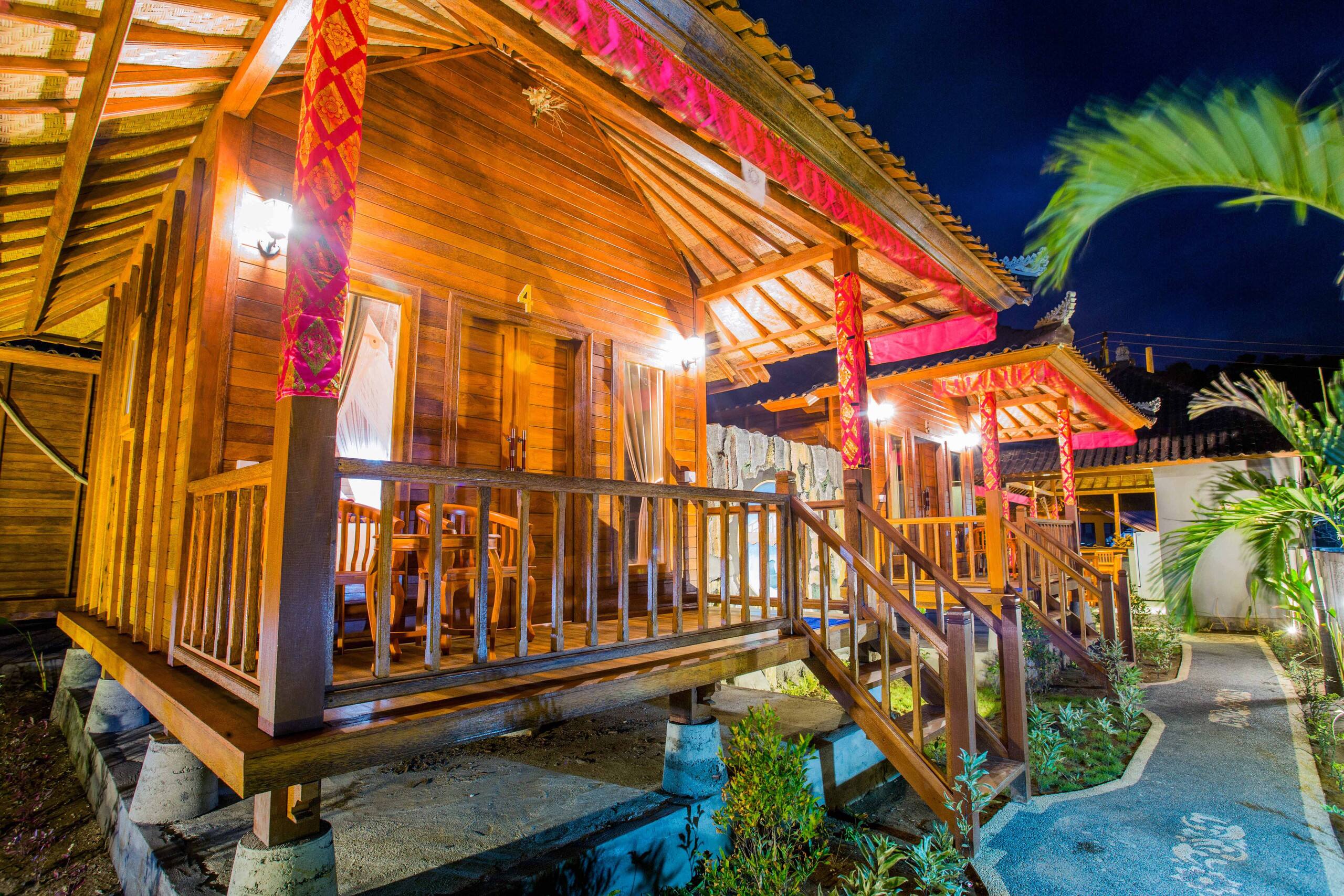 Sea Bridge Villa Ceningan 11