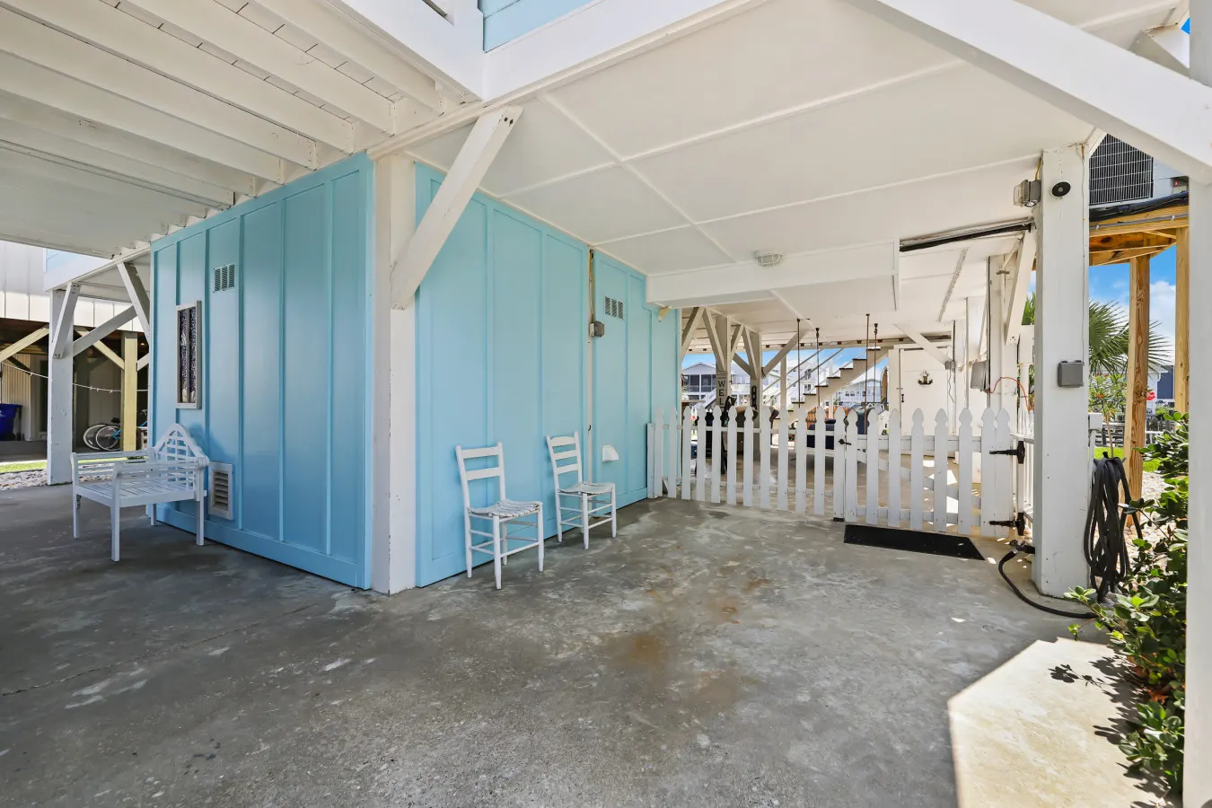 Beach Cottage OIB: a short walk to the beach 20