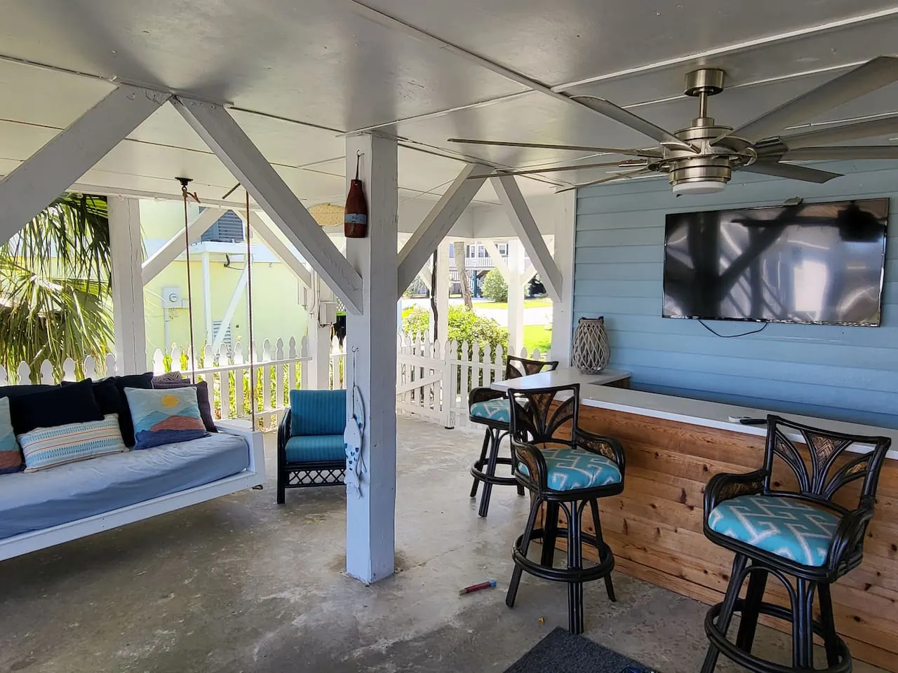 Beach Cottage OIB: a short walk to the beach 4