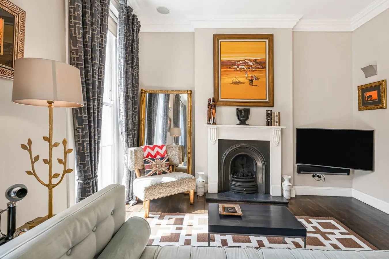 Knightsbridge Townhouse - Central AC & Sauna 7