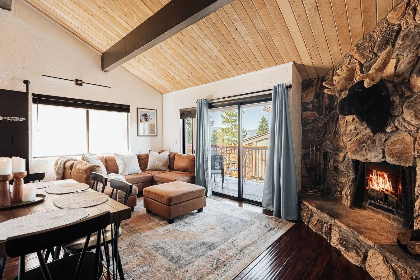 Summit Solace, Steps to Snow Summit w/ Hot tub 12