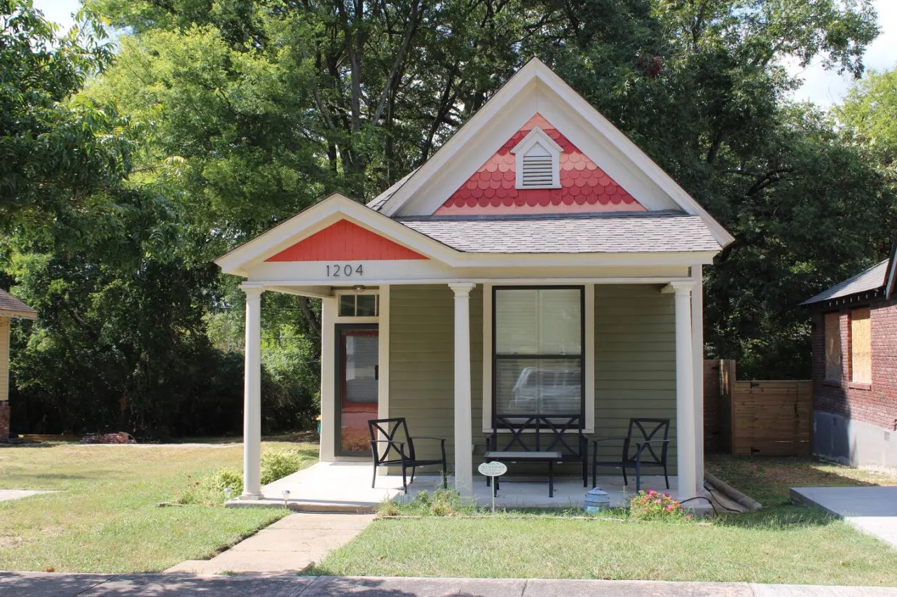 Super Cute 2BR