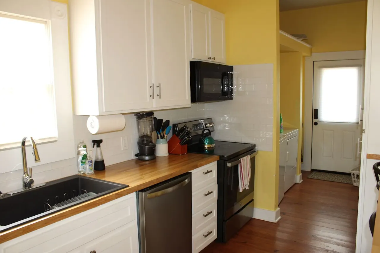 Super Cute 2BR 5