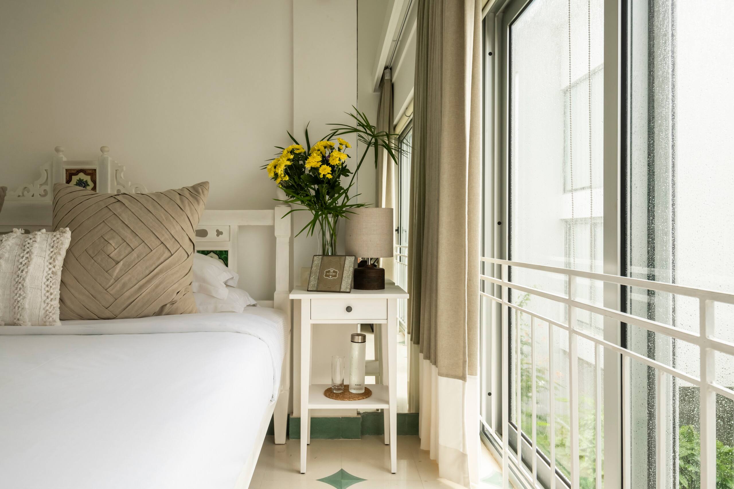 ElTesoro Cozy & Airy 2BHK Private Terrace Ac 22