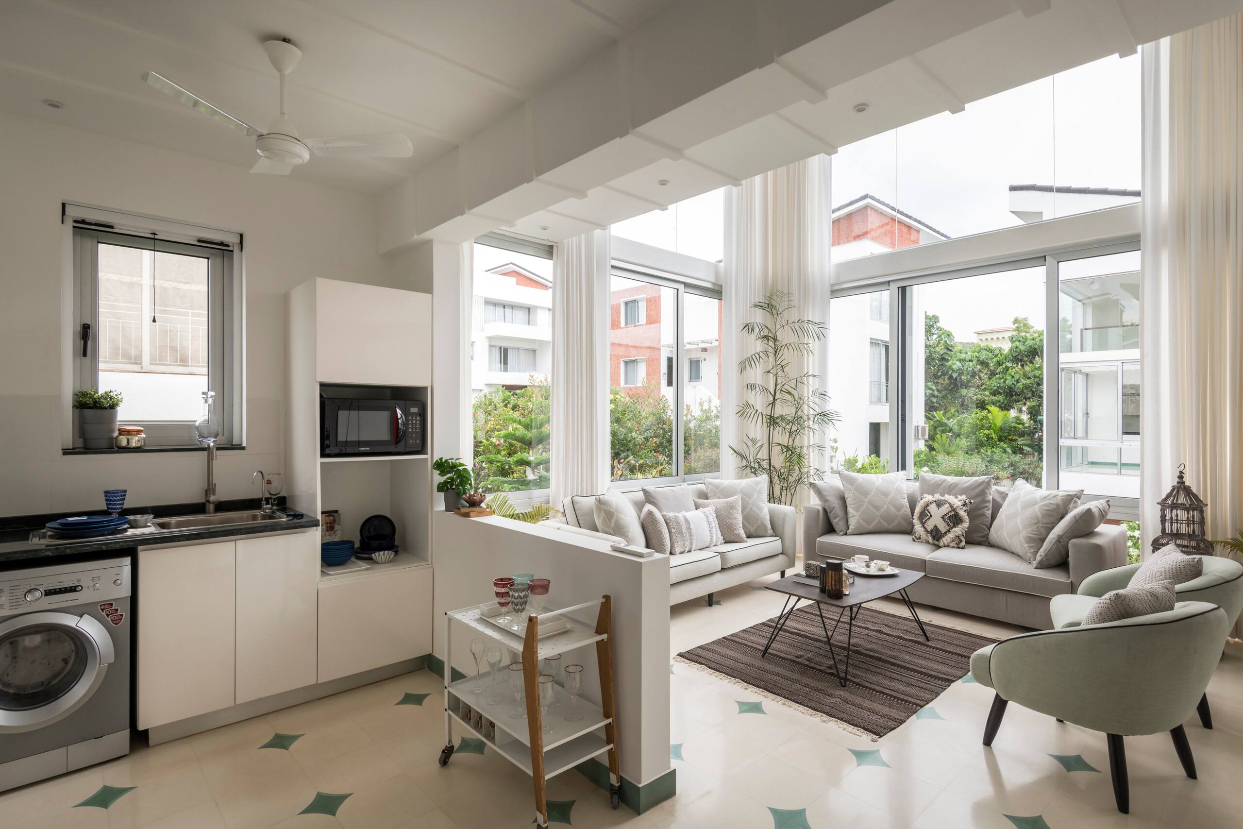ElTesoro Cozy & Airy 2BHK Private Terrace Ac 12
