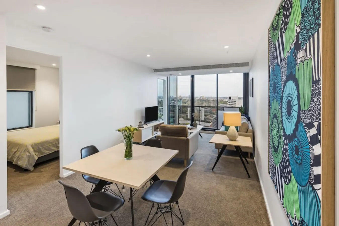 Elyse: 2 Bed, 1 Bath Apartment