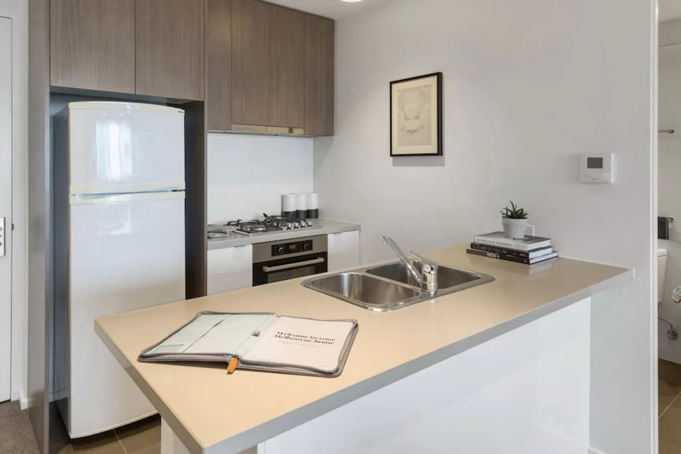 Elyse: 2 Bed, 1 Bath Apartment 6