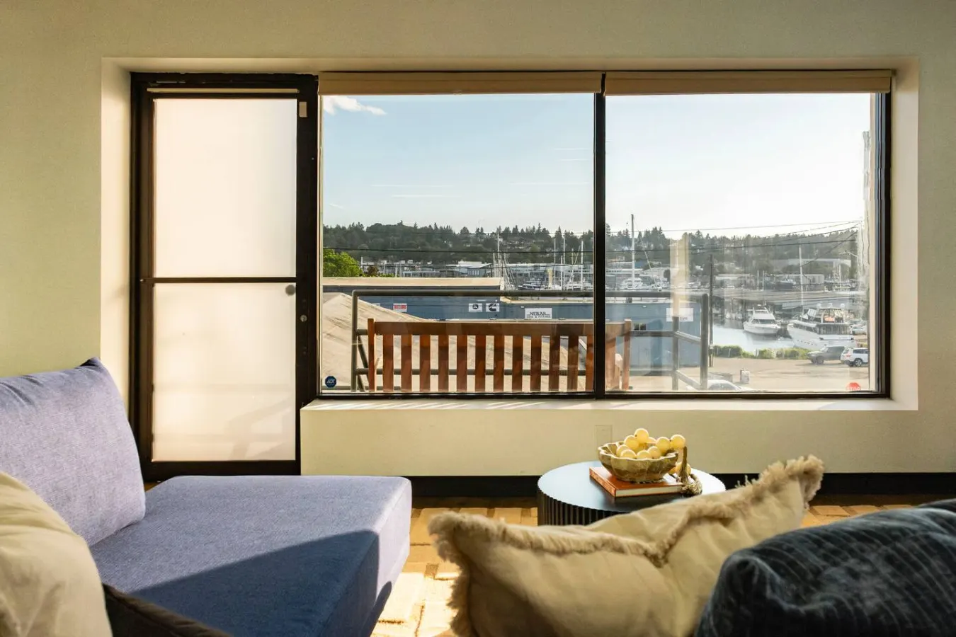 The Ballard Loft Marina View Steps to Shops & Dining 5