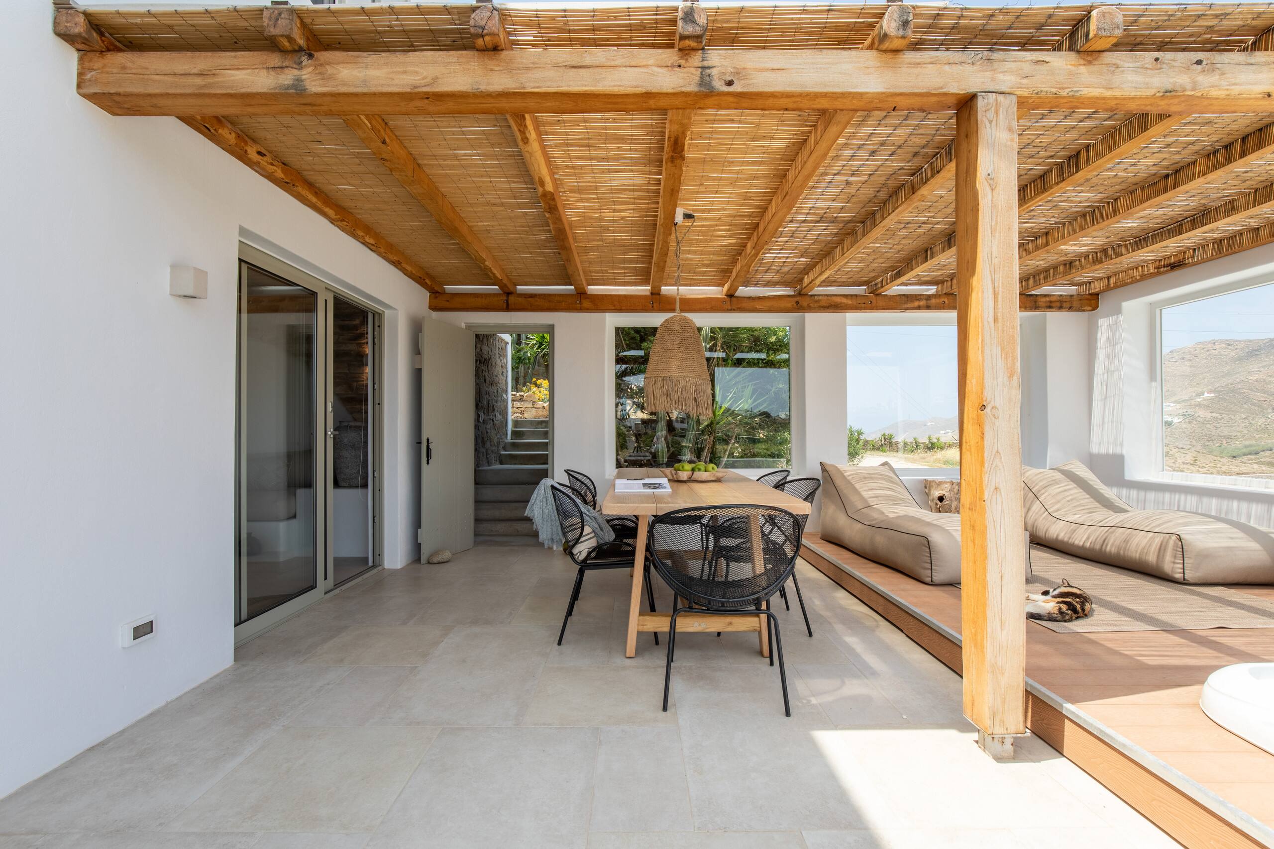 • Ira's House • by Levantes House