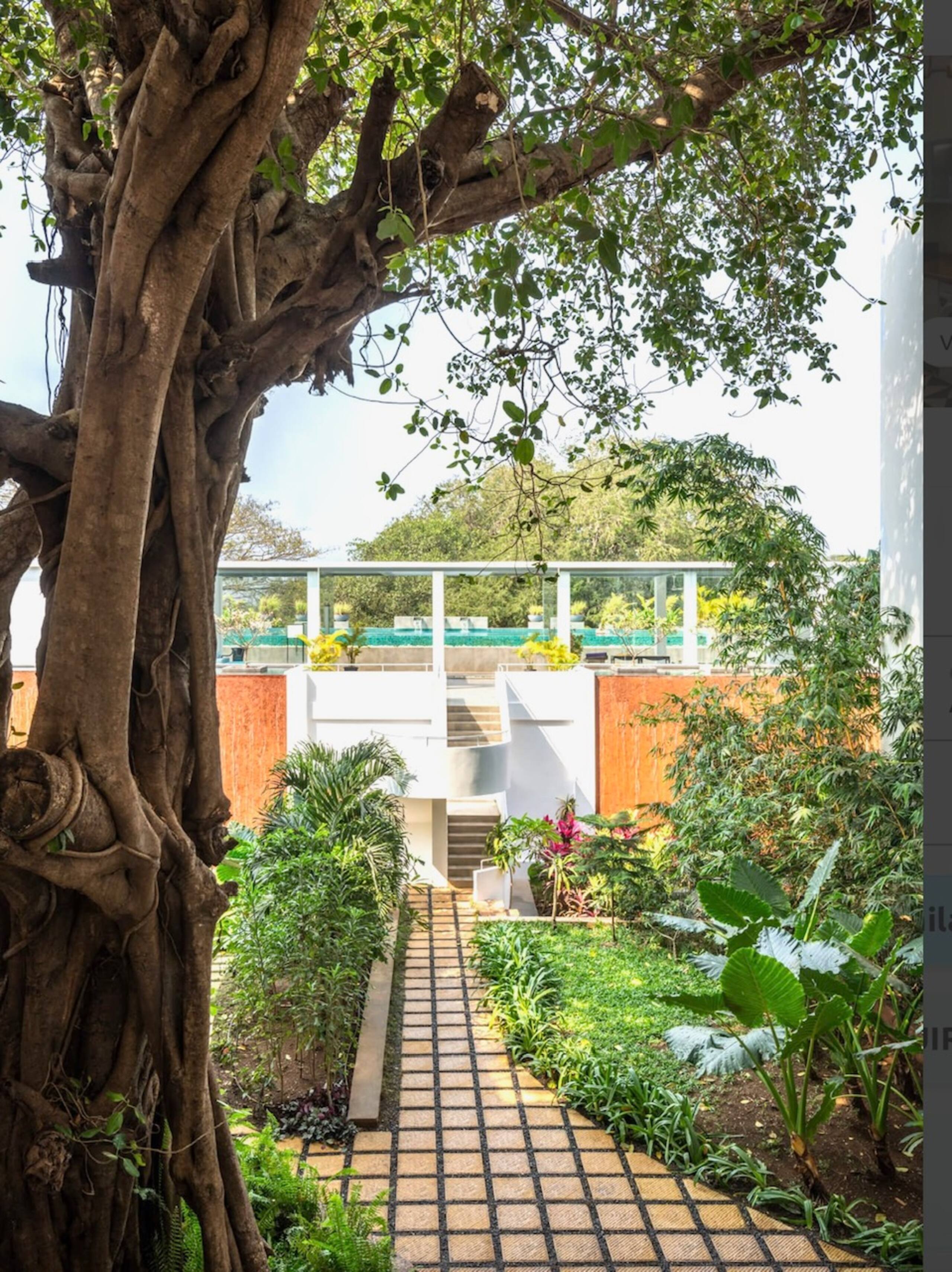 Modern Tropical 2BHK | Near Beach | Pool & Garden 23