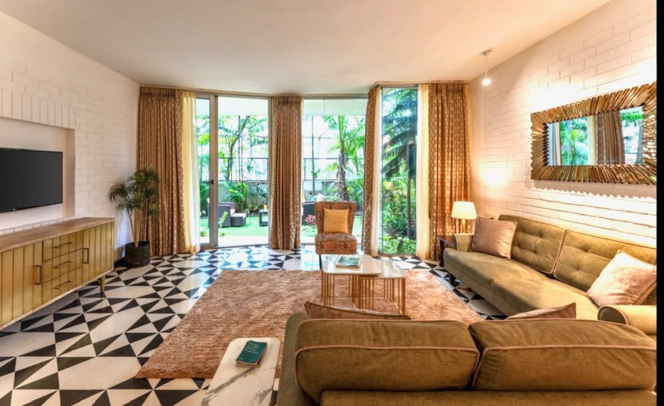 Modern Tropical 2BHK | Near Beach | Pool & Garden 9