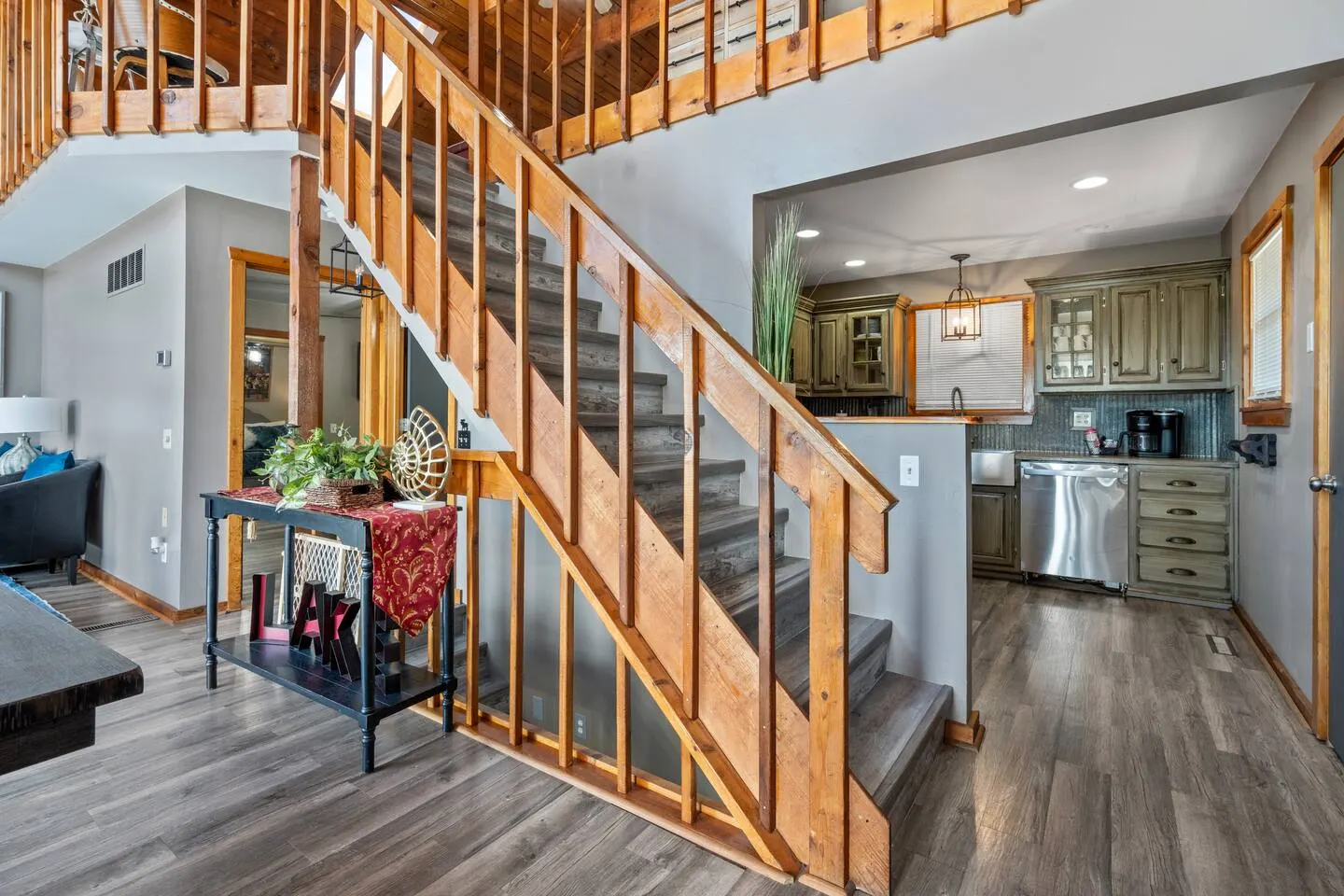 Big Lake Views, Outdoor Sauna, Hot Tub & Game Room 14