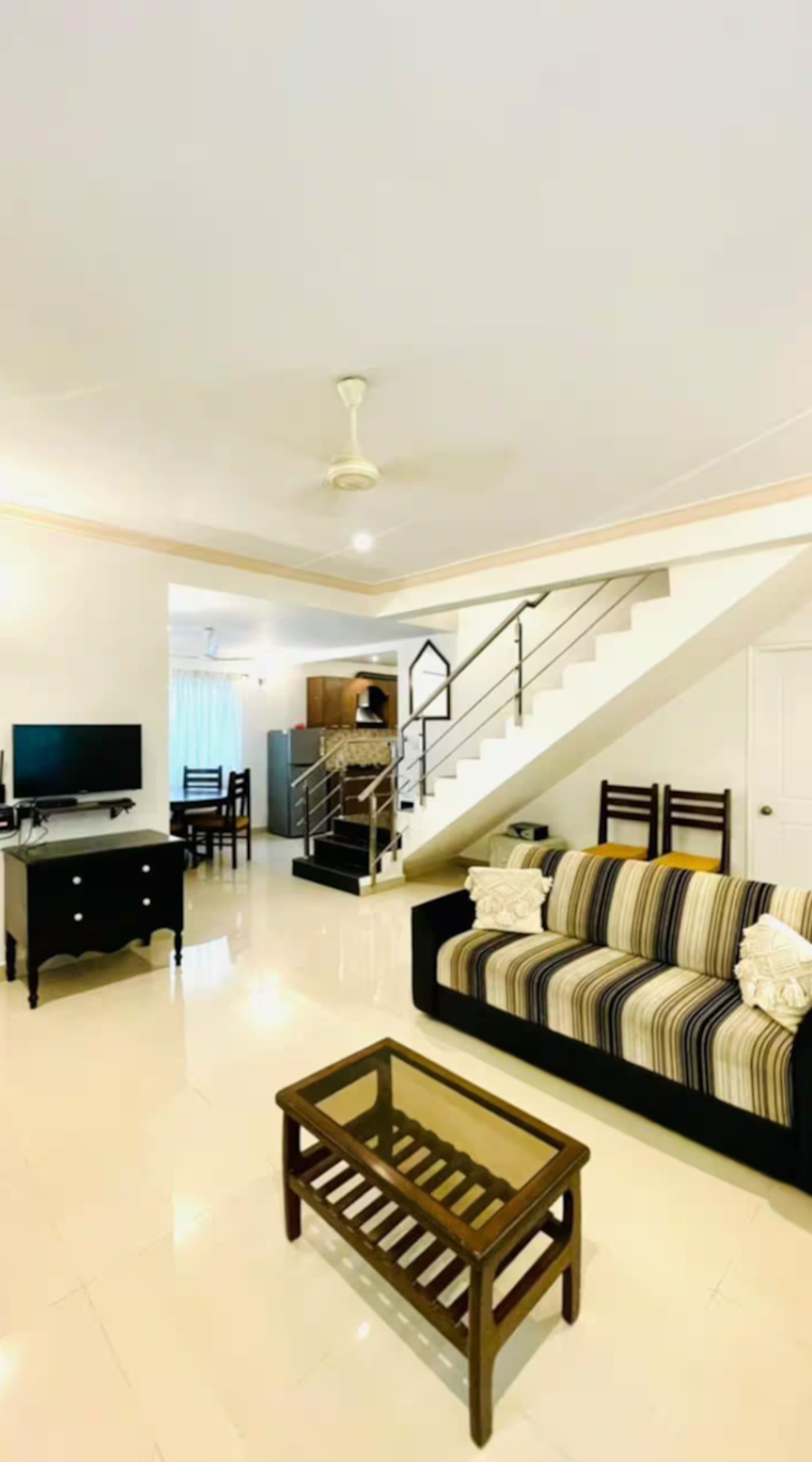 Varca 3BHK Villa-Pool, Field-View & Near Beach 10