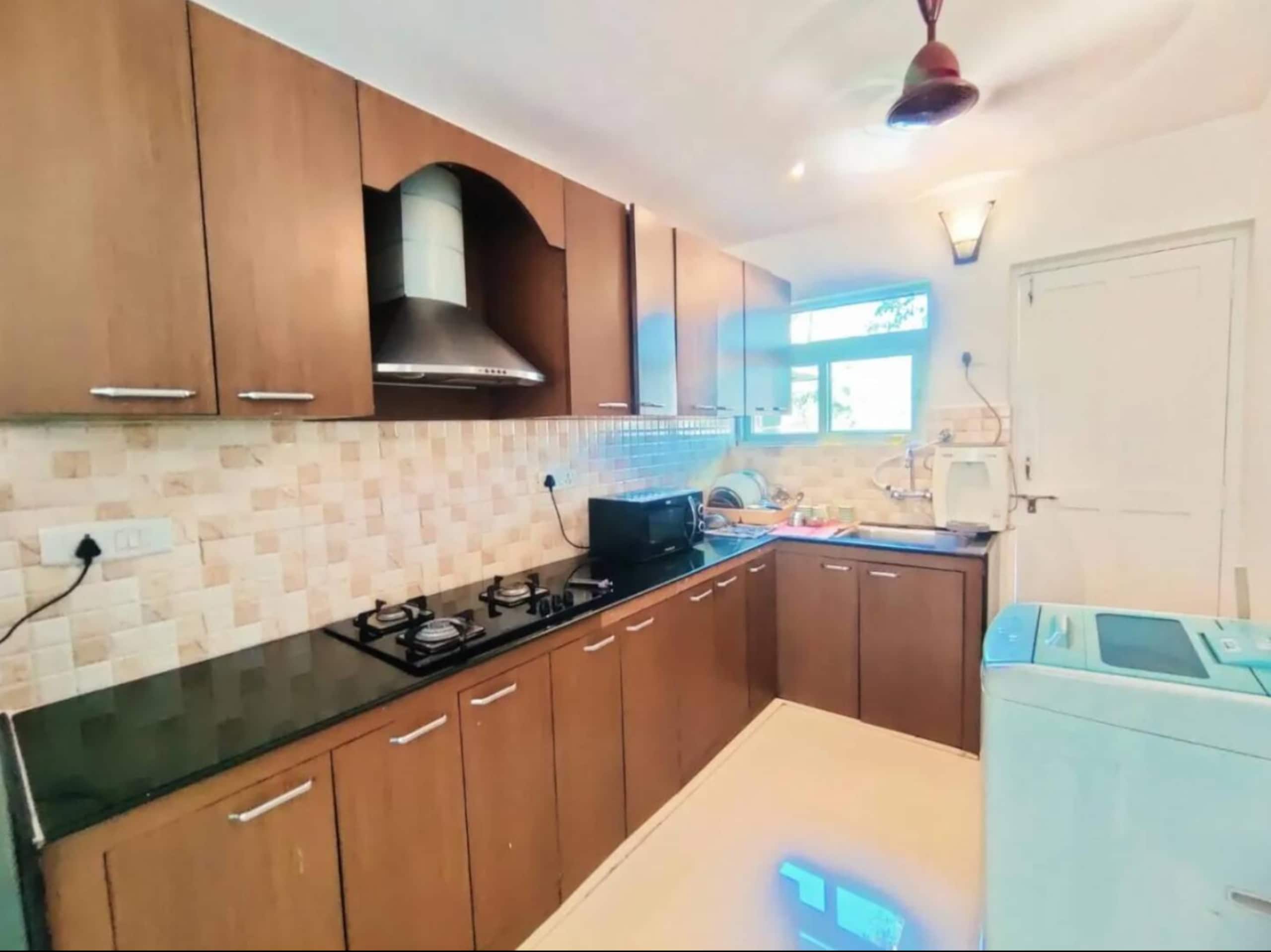 Varca 3BHK Villa-Pool, Field-View & Near Beach 12