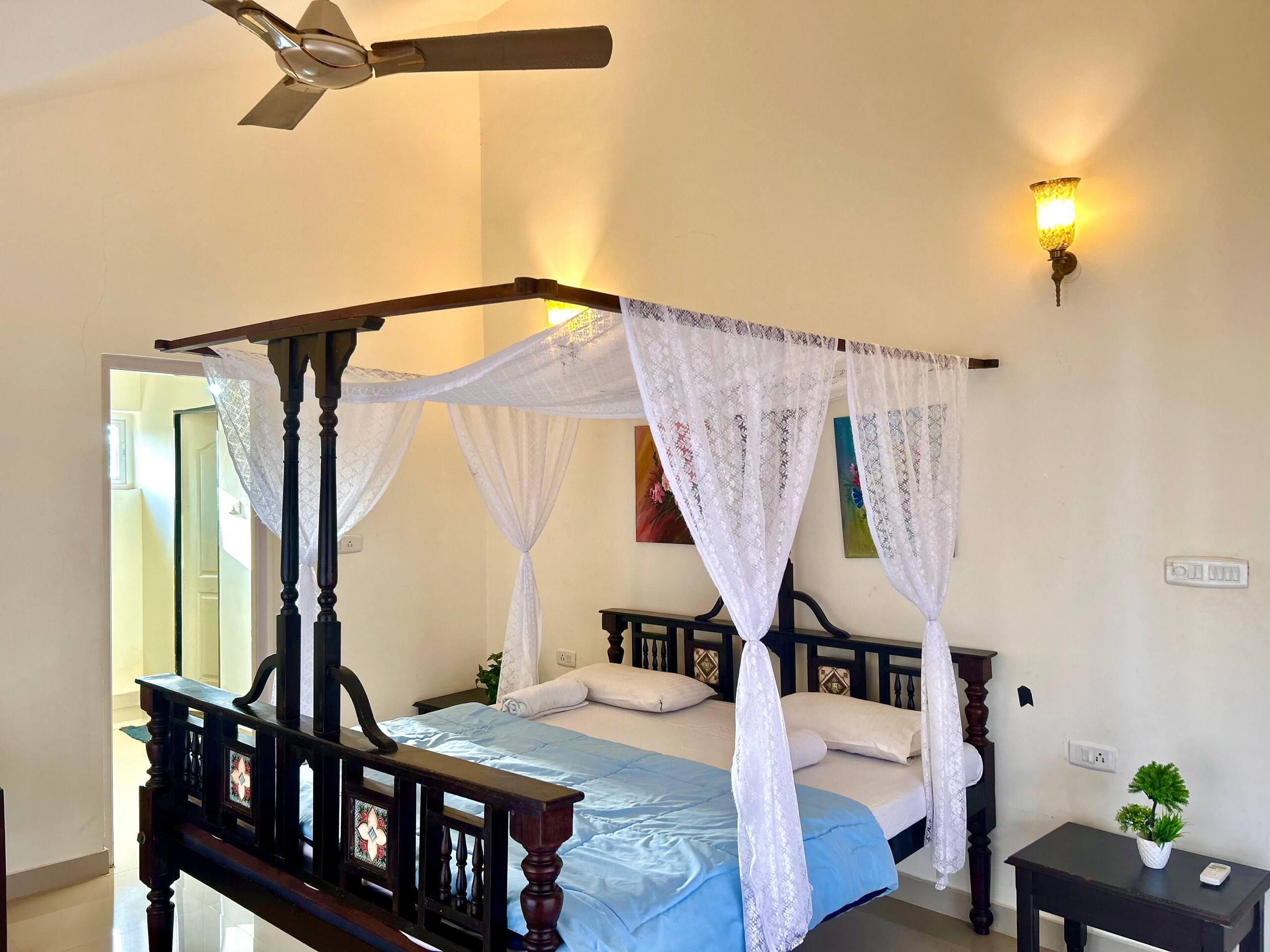Varca 3BHK Villa-Pool, Field-View & Near Beach 16