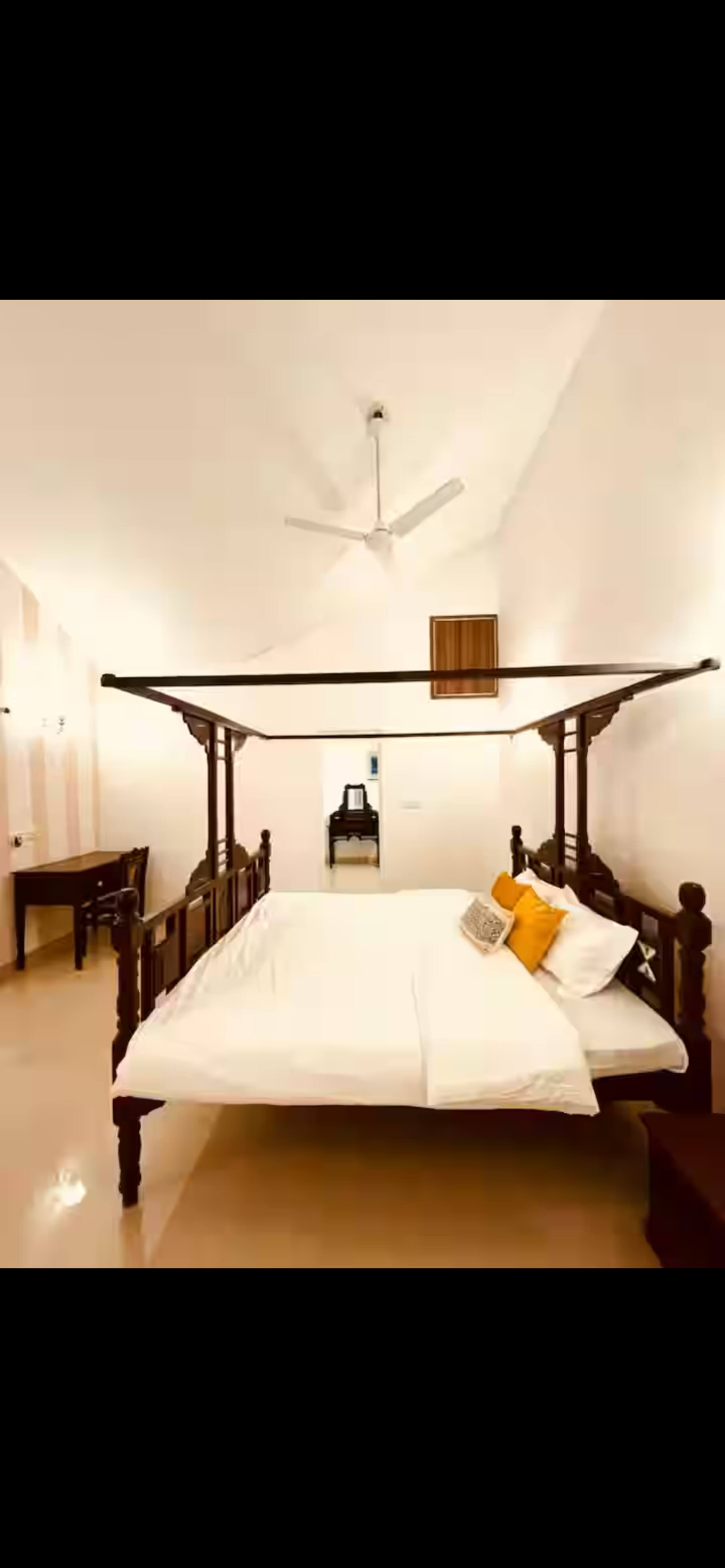 Varca 3BHK Villa-Pool, Field-View & Near Beach 24