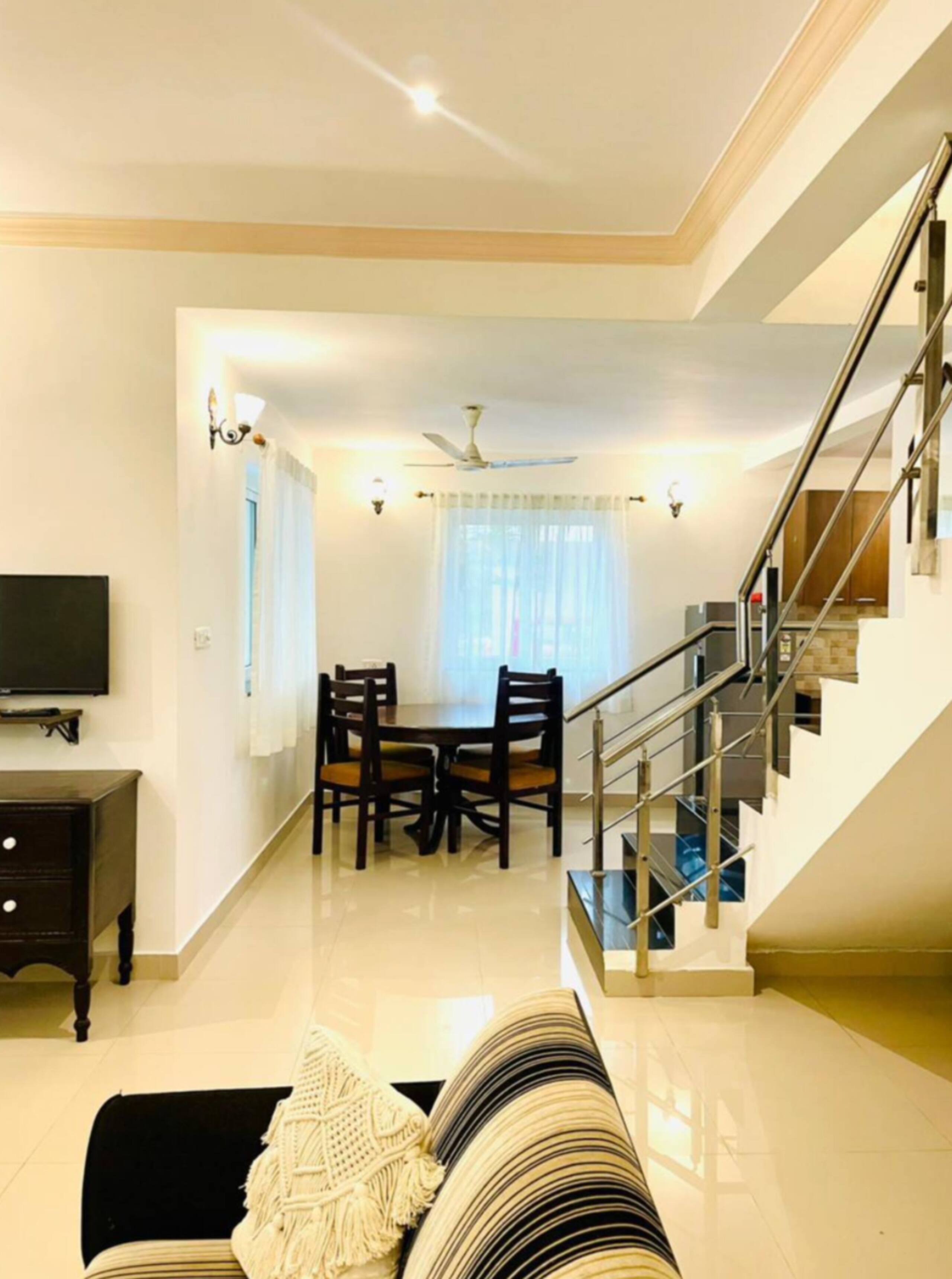 Varca 3BHK Villa-Pool, Field-View & Near Beach 9