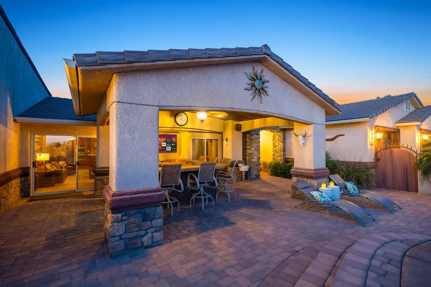 Luxury Views Pool Spa Parking Sleeps 14 10