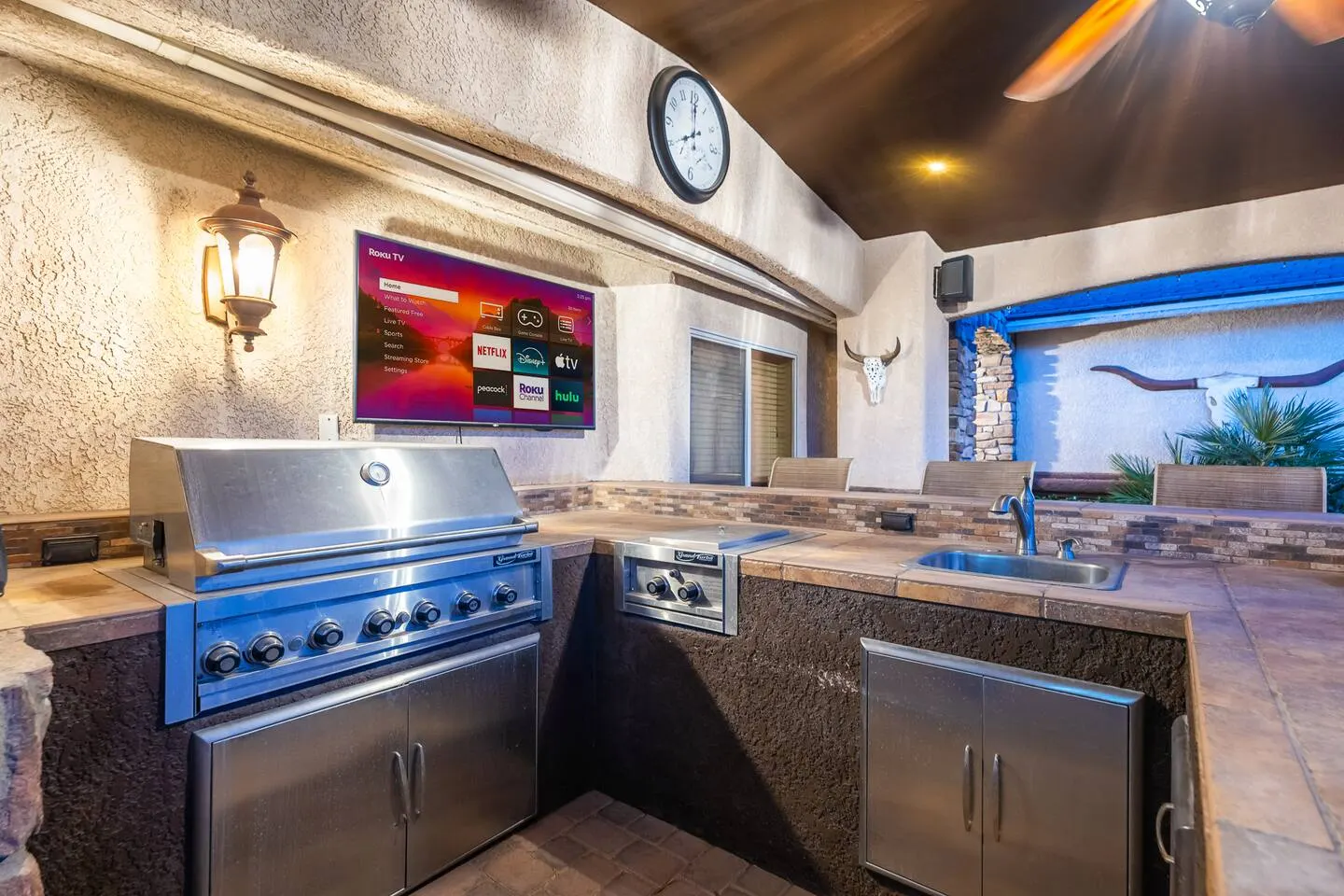 Luxury Views Pool Spa Parking Sleeps 14 13