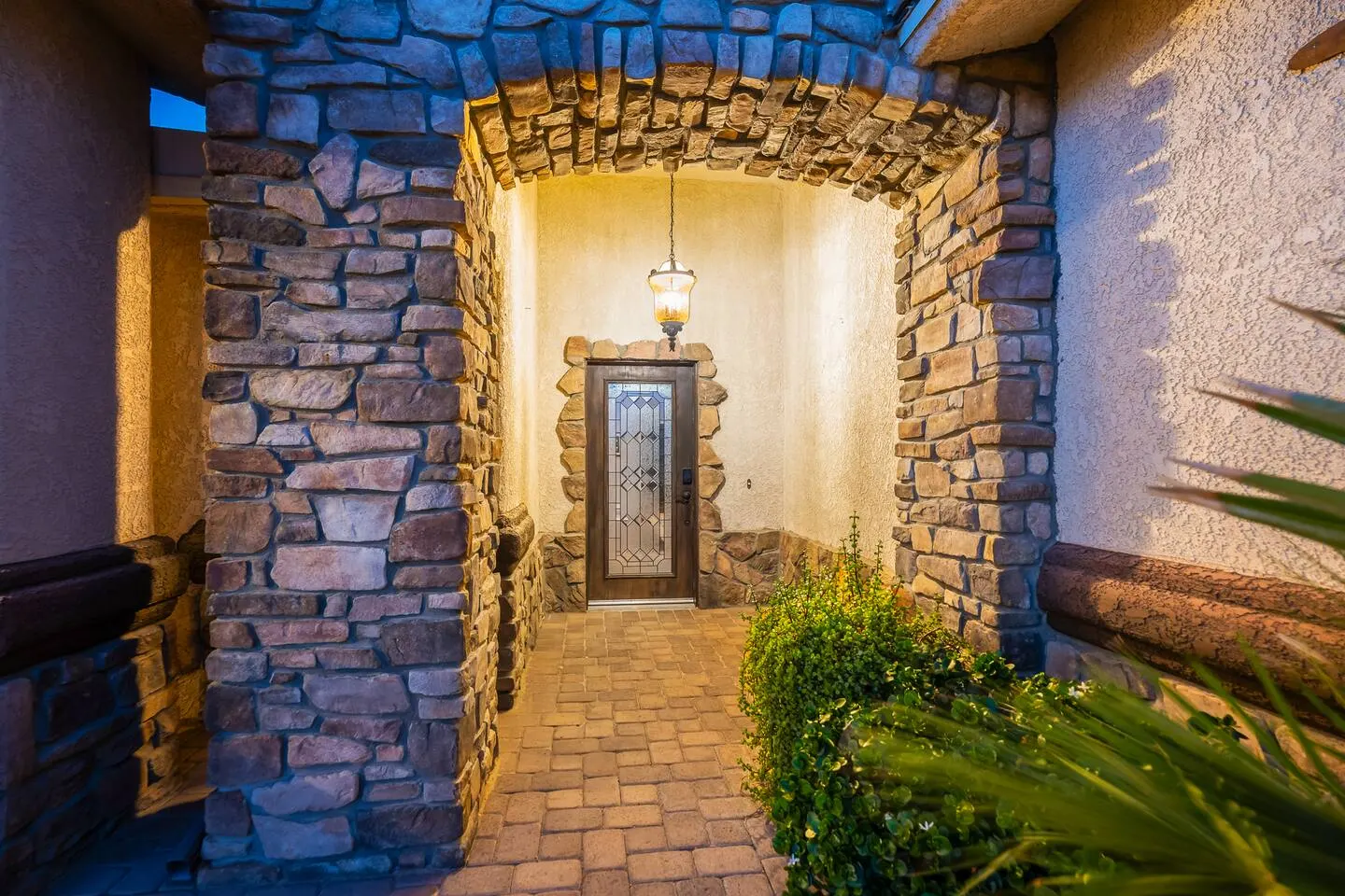 Luxury Views Pool Spa Parking Sleeps 14 16