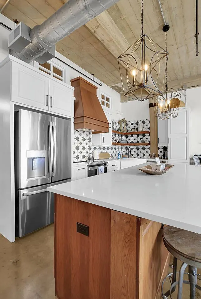 Skyscape- Lofted Luxury Condo Waco/Baylor/Downtown 15