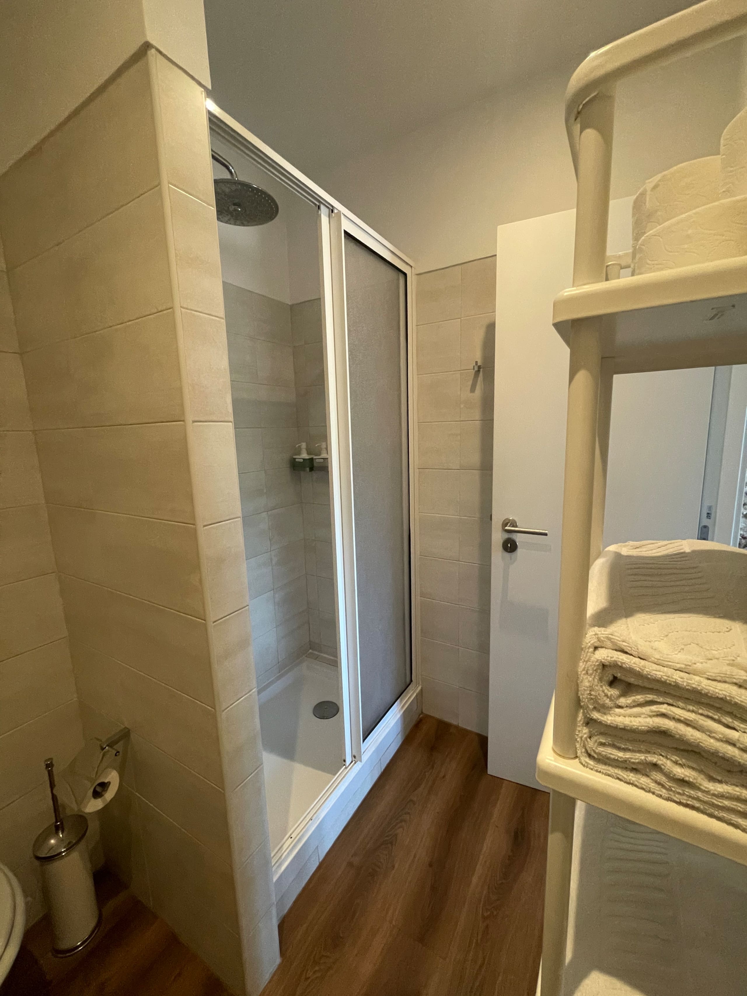 1881 Historical duplex Suite 14