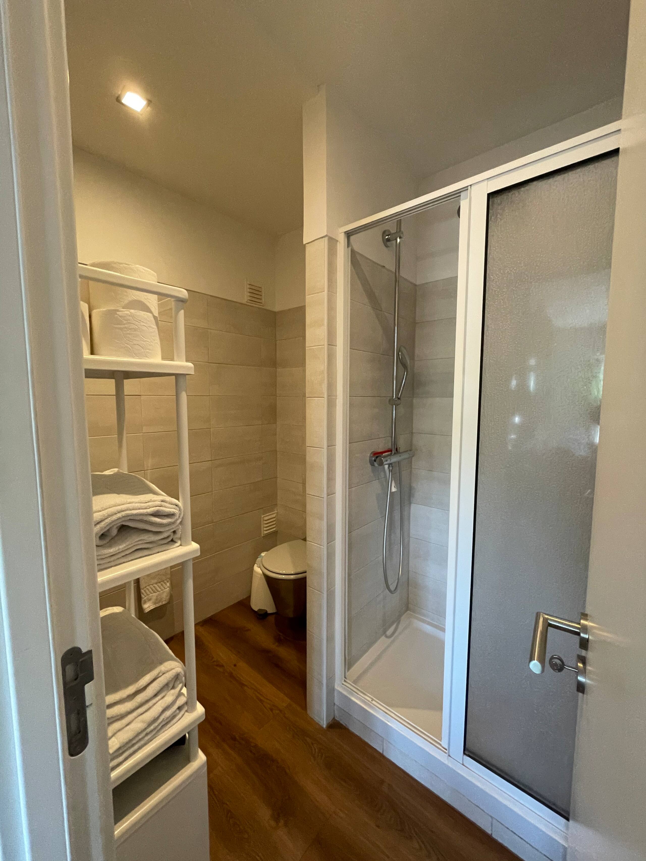 1881 Historical duplex Suite 16