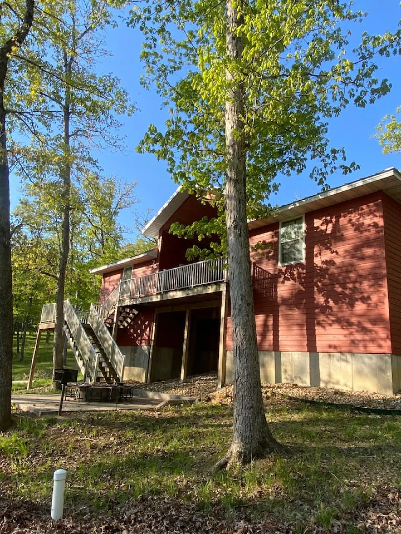 Red Cabin Sleep 16-PArties welcomed! 14