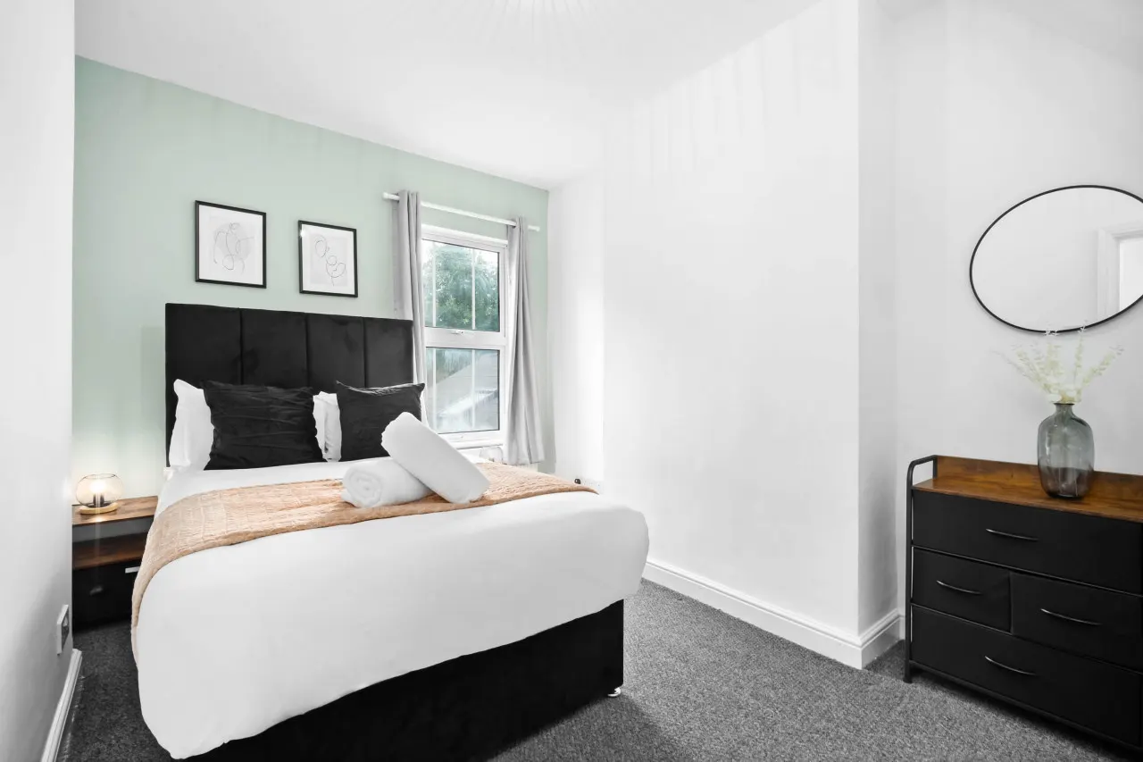 Modern 3 Bed House - Garden - Parking - Harborne — photo 5