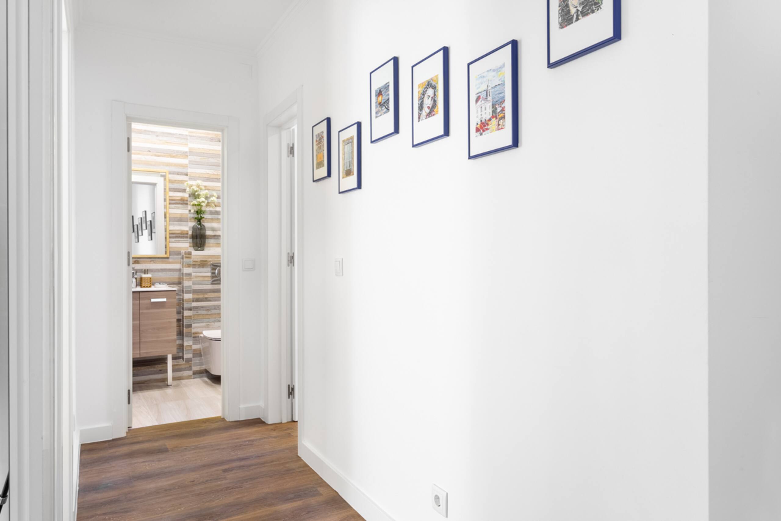 Modern home in Principe Real 38