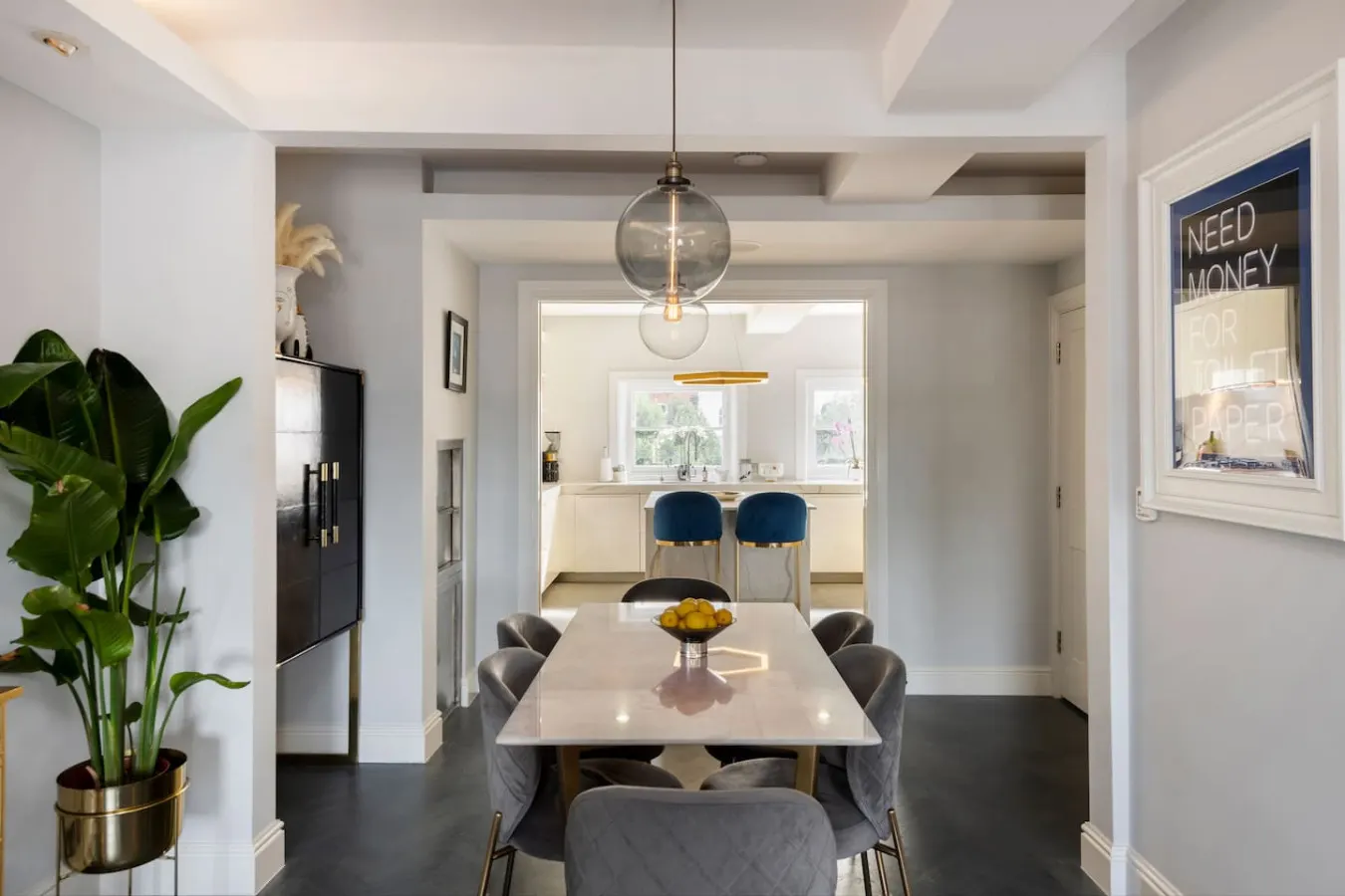 5-Bed Penthouse Huge Roof Terrace & AC 20