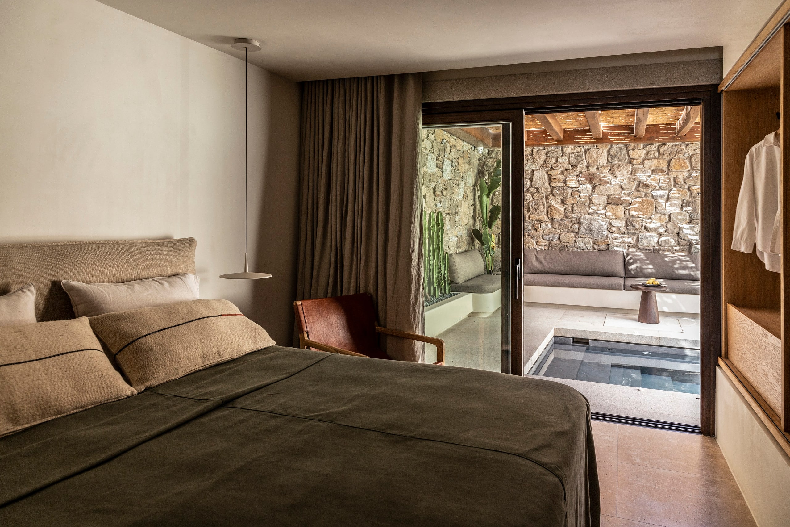 The Skyvilla Mykonos in Psarou Bay 13