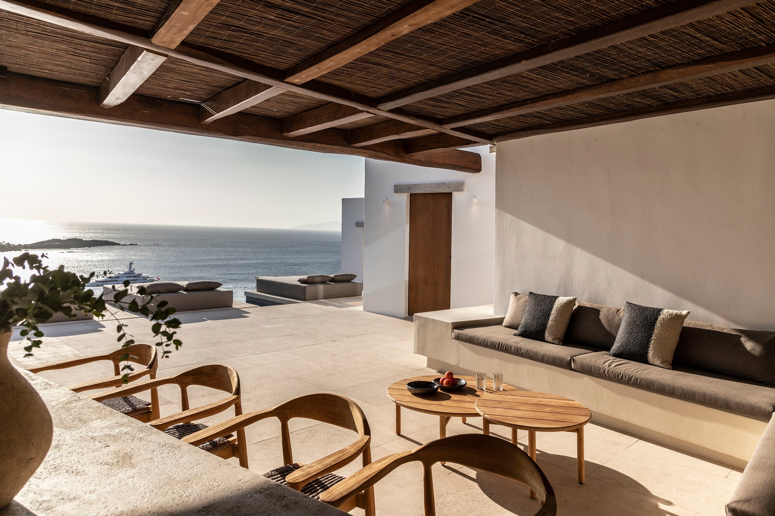 The Skyvilla Mykonos in Psarou Bay 12