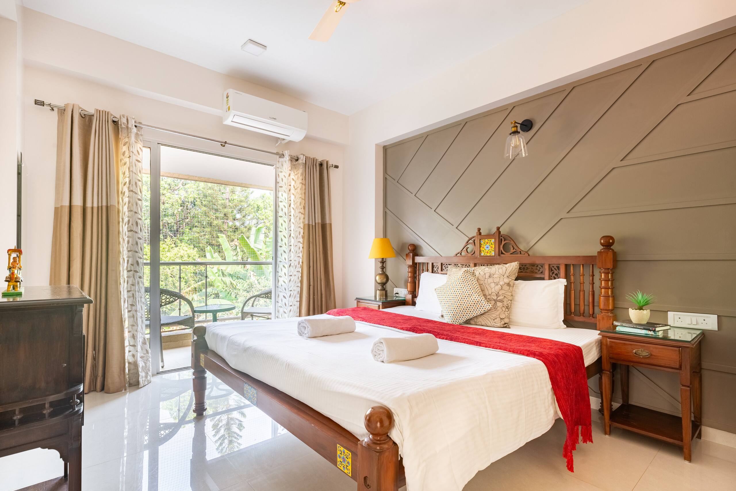 Exquisite 2BHK Private Patio Apartment in Anjuna 6