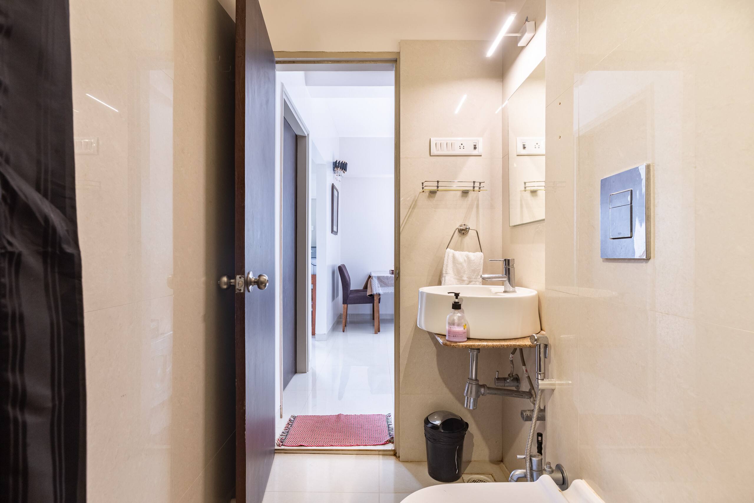 Exquisite 2BHK Private Patio Apartment in Anjuna 23