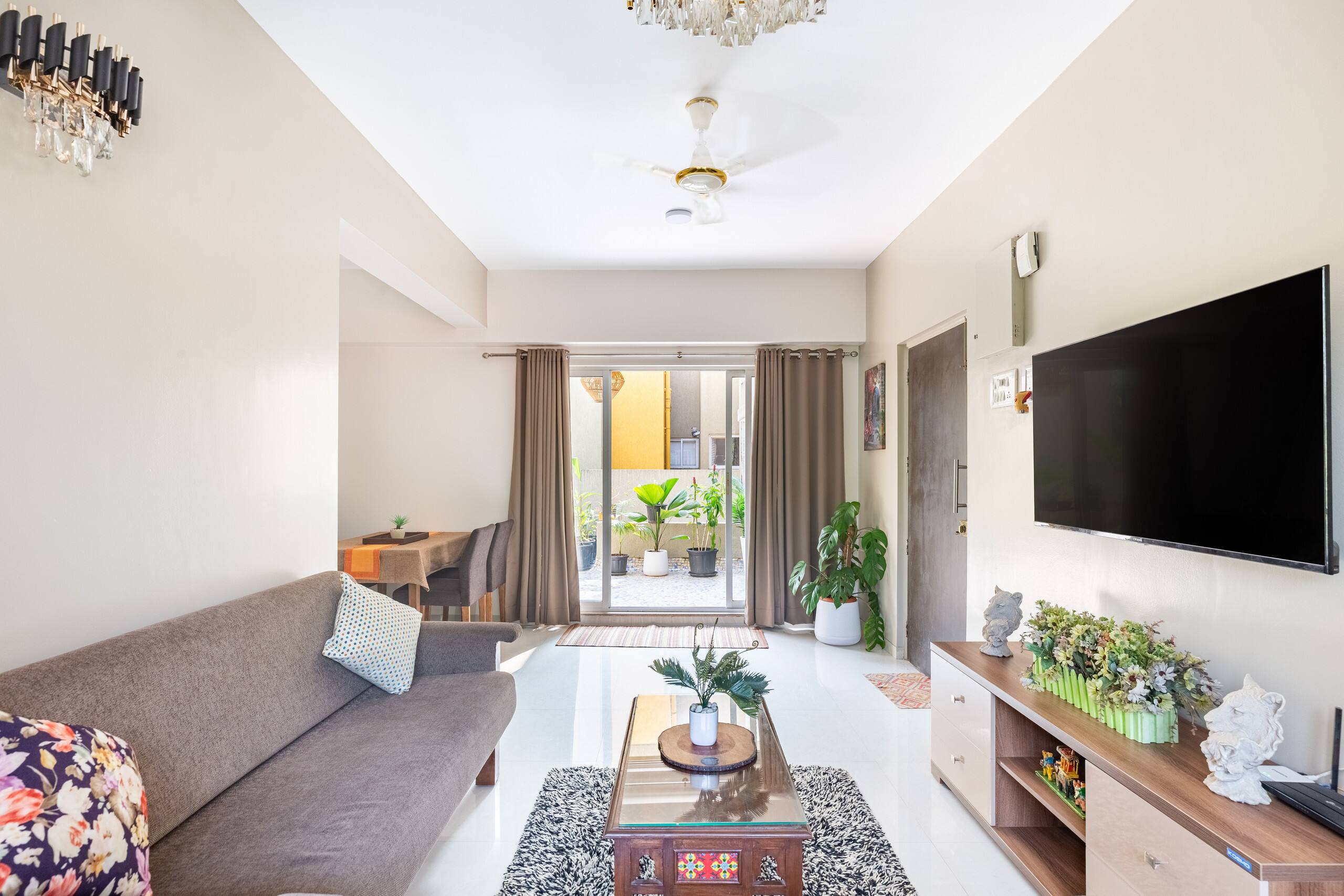 Exquisite 2BHK Private Patio Apartment in Anjuna 8