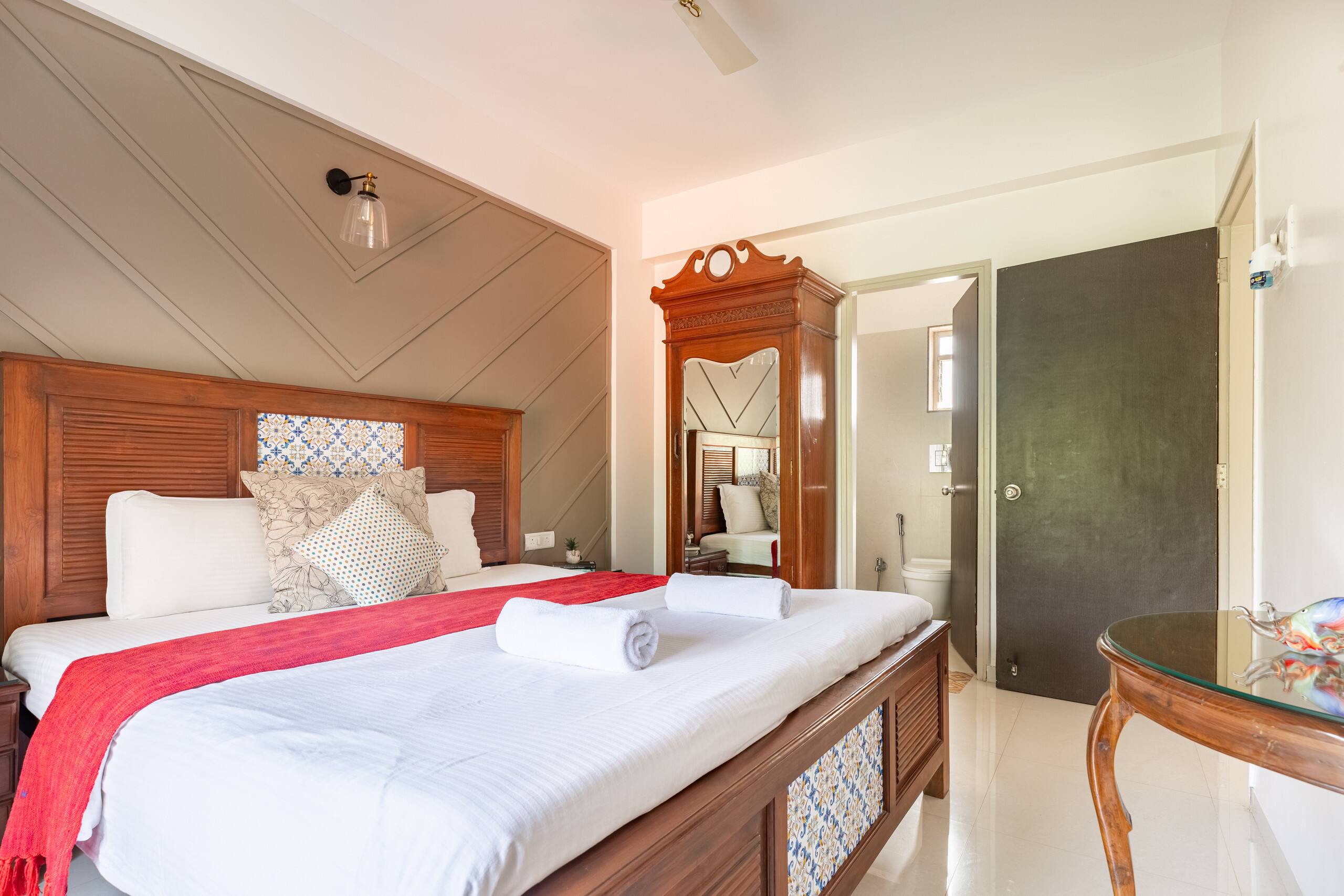 Exquisite 2BHK Private Patio Apartment in Anjuna 16